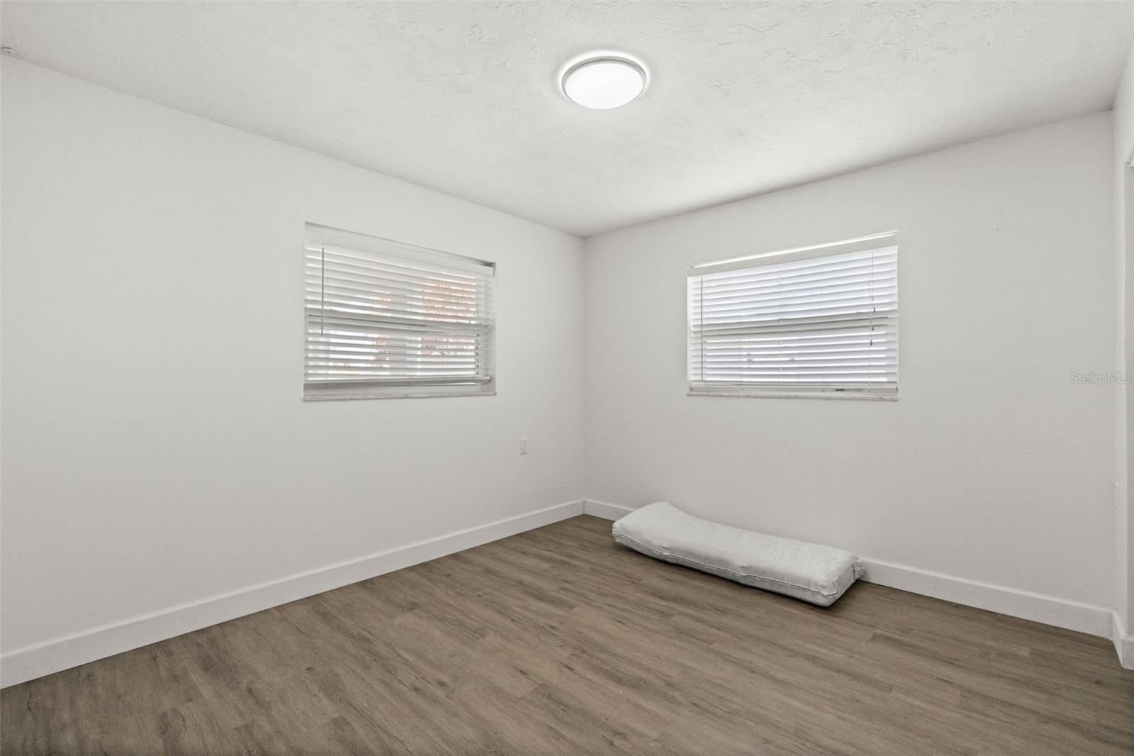 710 116TH AVE — photo 38