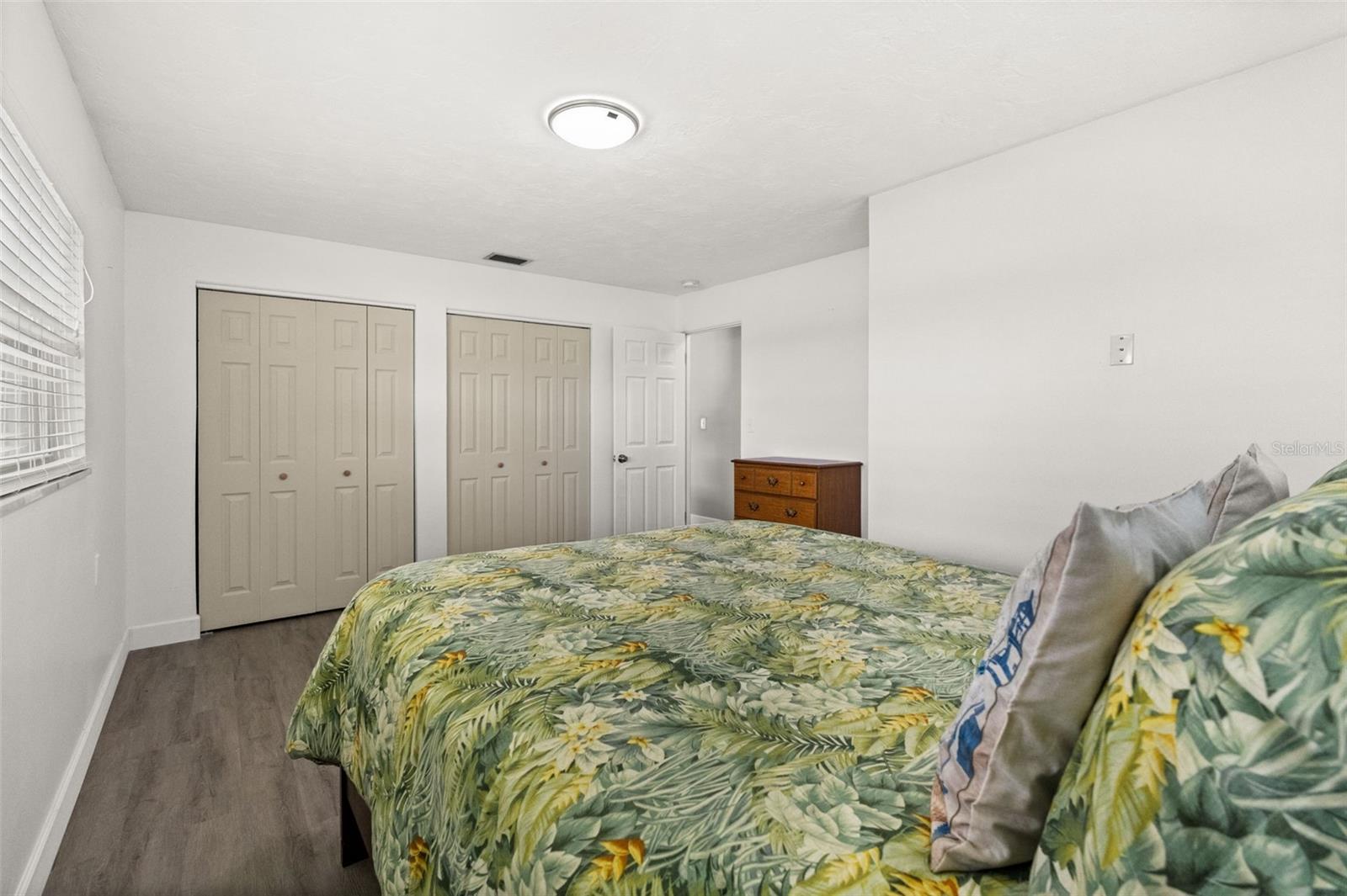 710 116TH AVE — photo 35