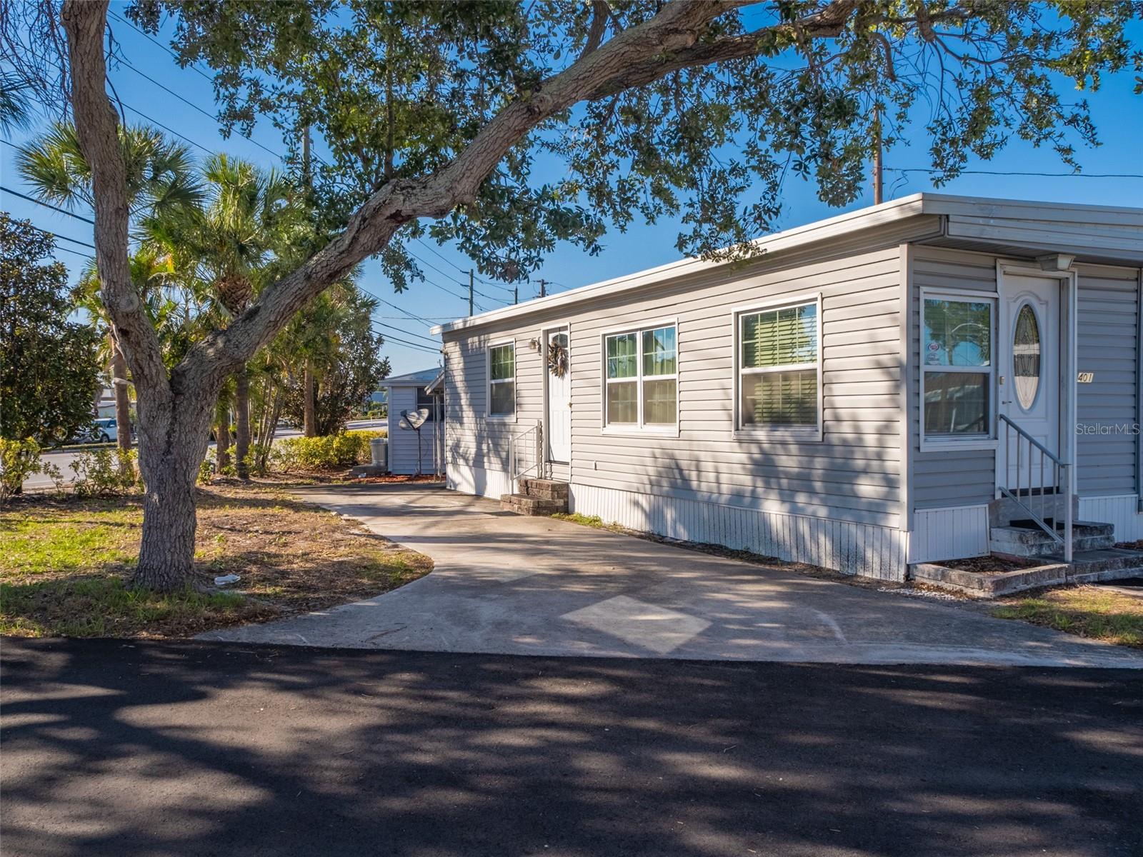 401 DENICE DR #401 — photo 38