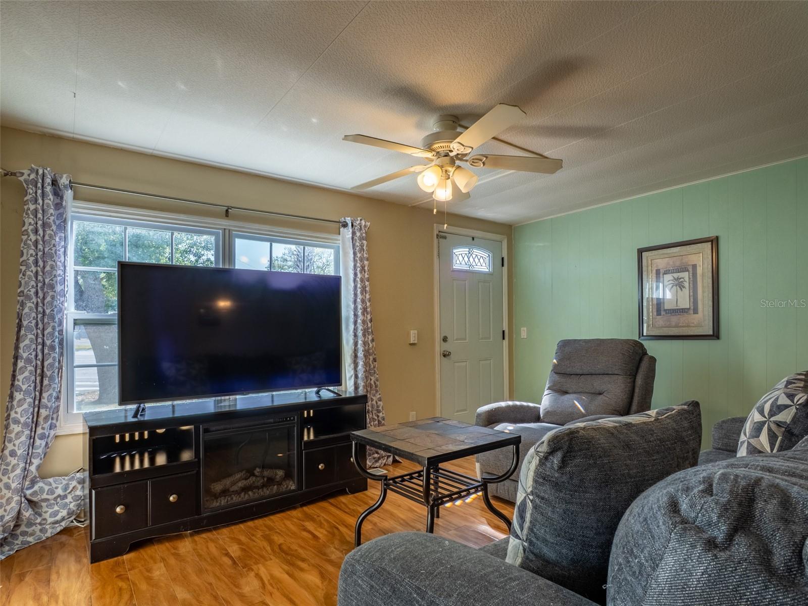 401 DENICE DR #401 — photo 11
