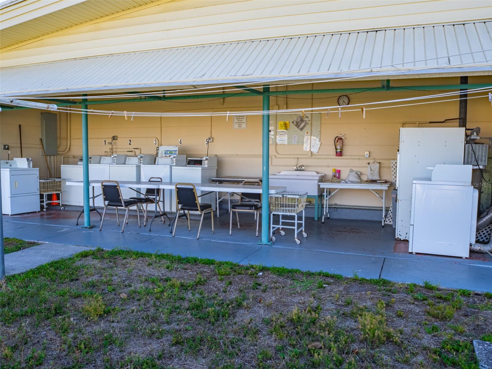 401 DENICE DR #401 — photo 33