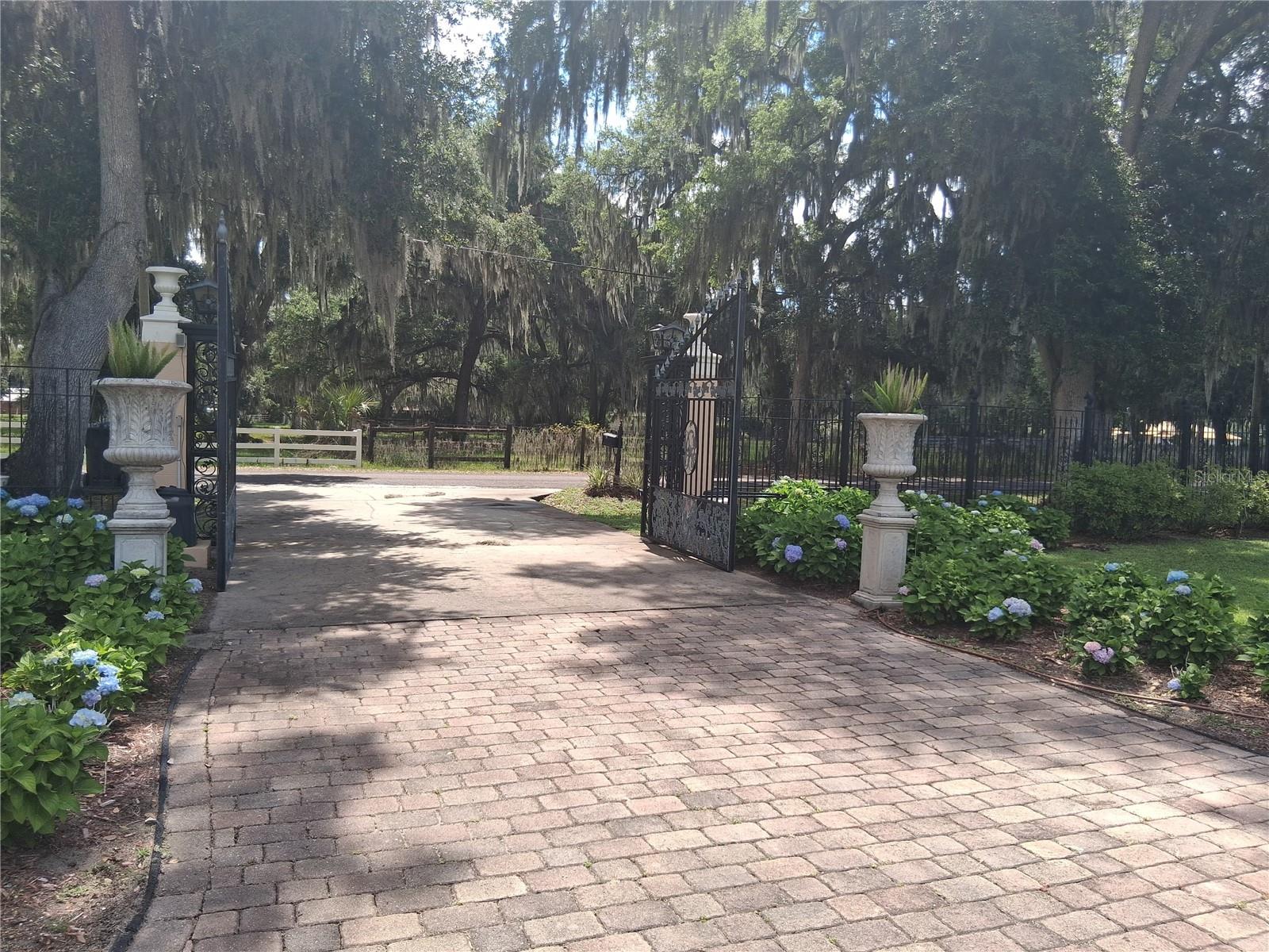 915 OLD WELCOME RD — photo 23