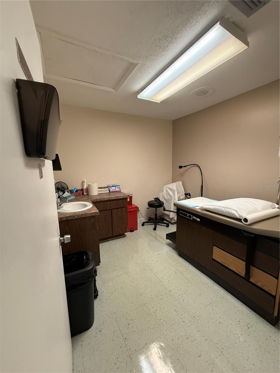 28960 US HIGHWAY 19 N #110 — photo 15