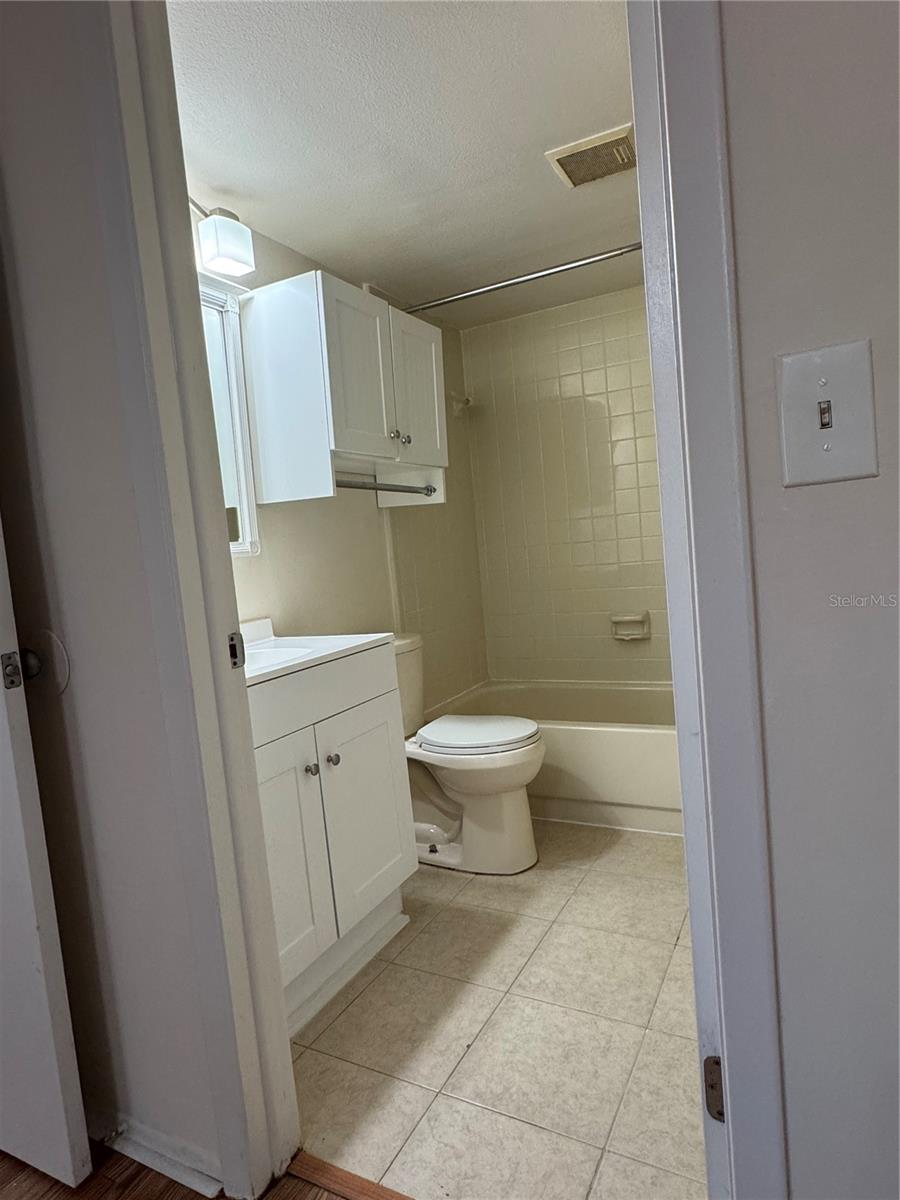 4033 DREAM OAK PL #101 — photo 10