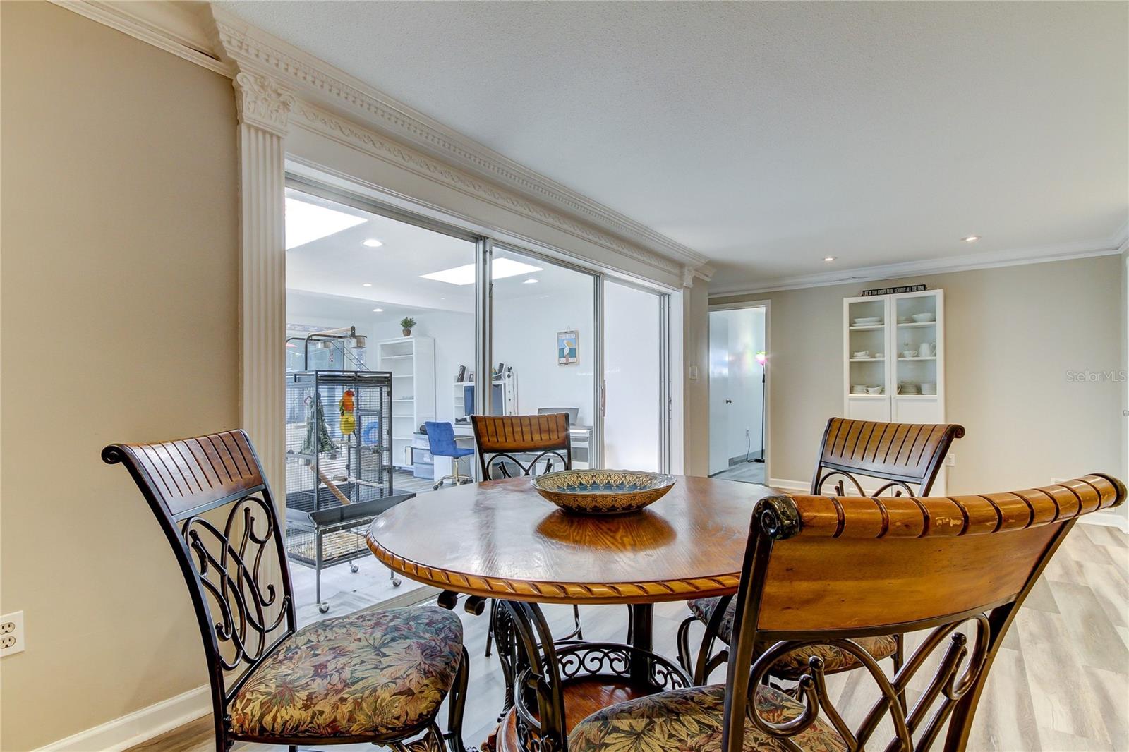 1846 ELMHURST DR — photo 26