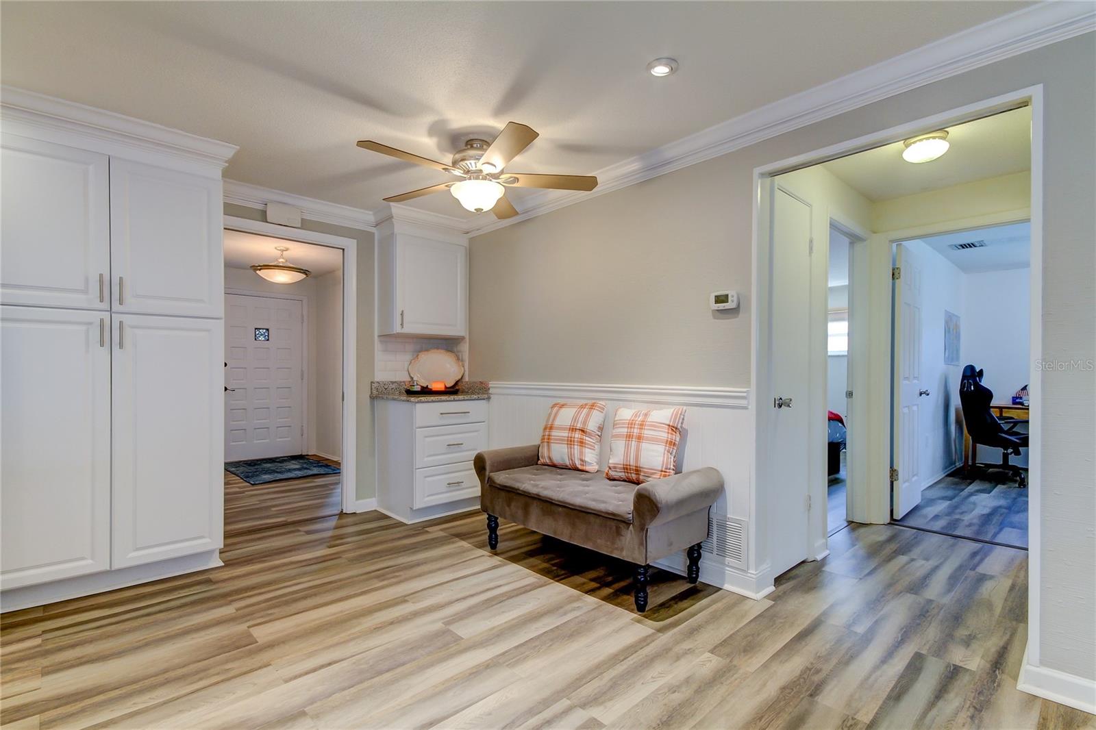 1846 ELMHURST DR — photo 11