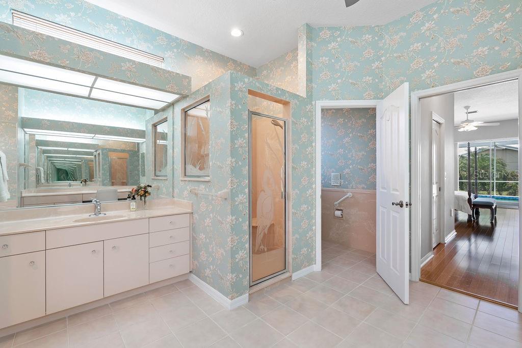 1543 WATERFORD DR — photo 26