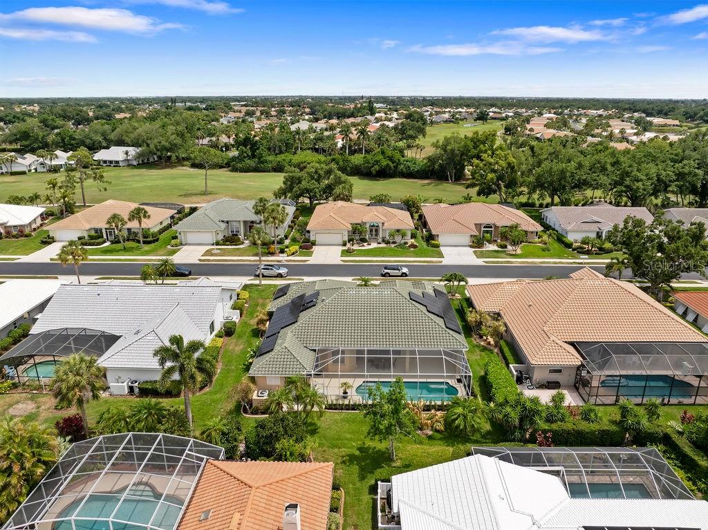 1543 WATERFORD DR — photo 48