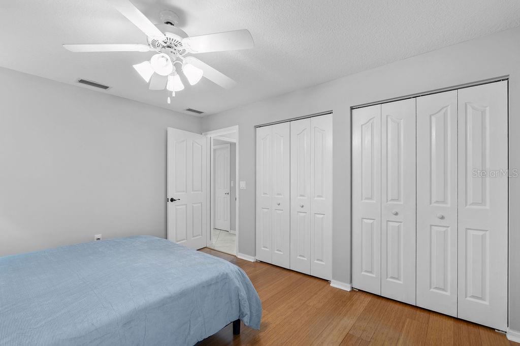 1543 WATERFORD DR — photo 32