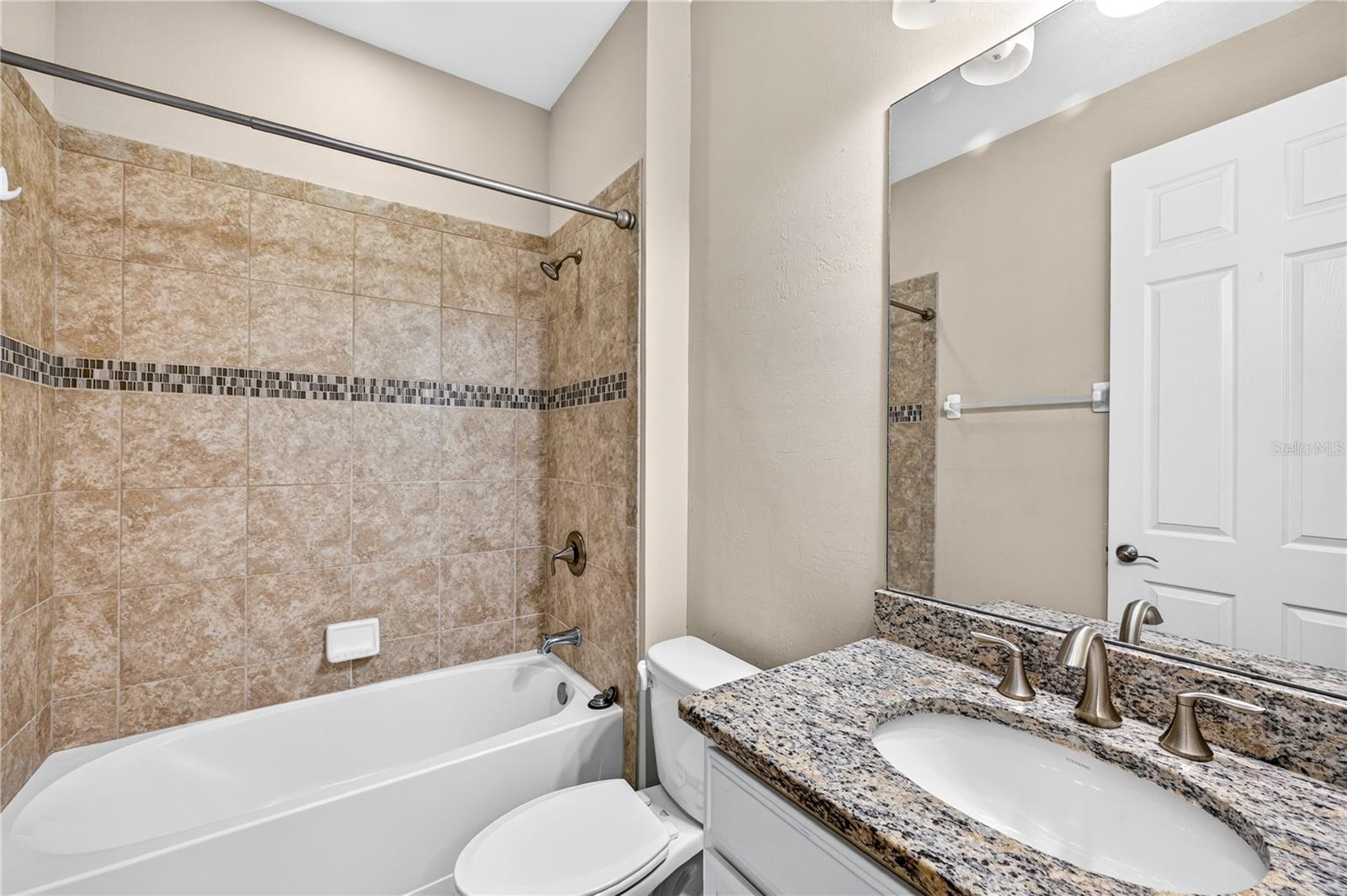 120 VENTOSA PL — photo 19