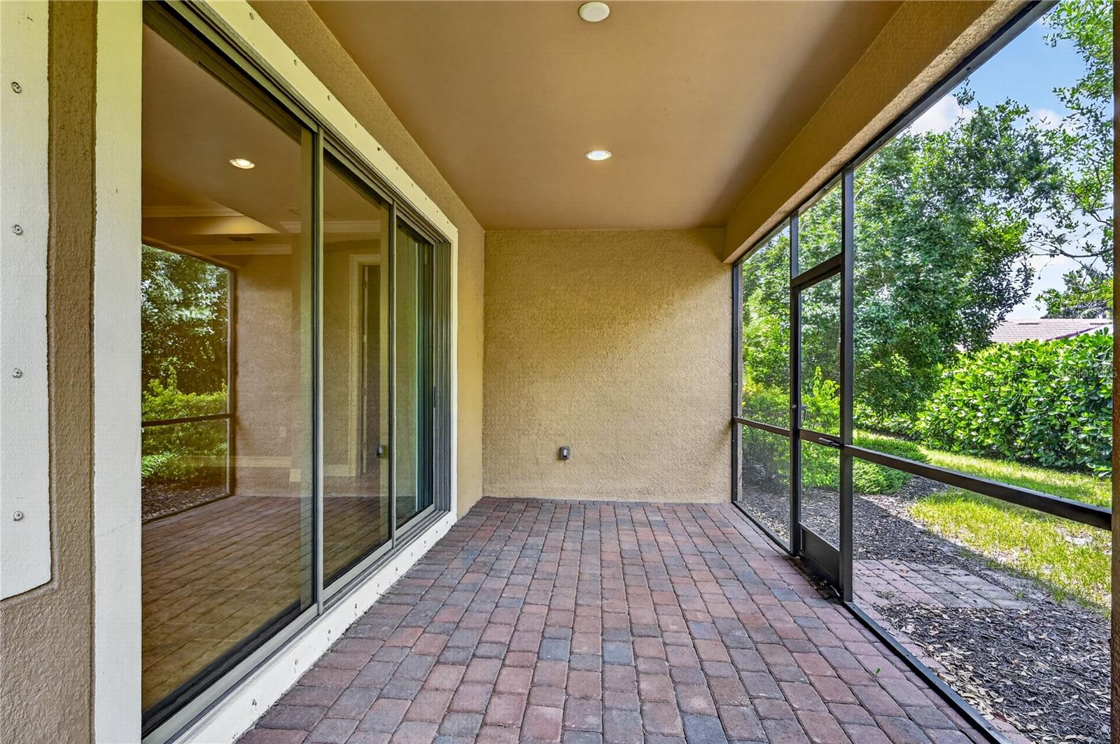 120 VENTOSA PL — photo 23