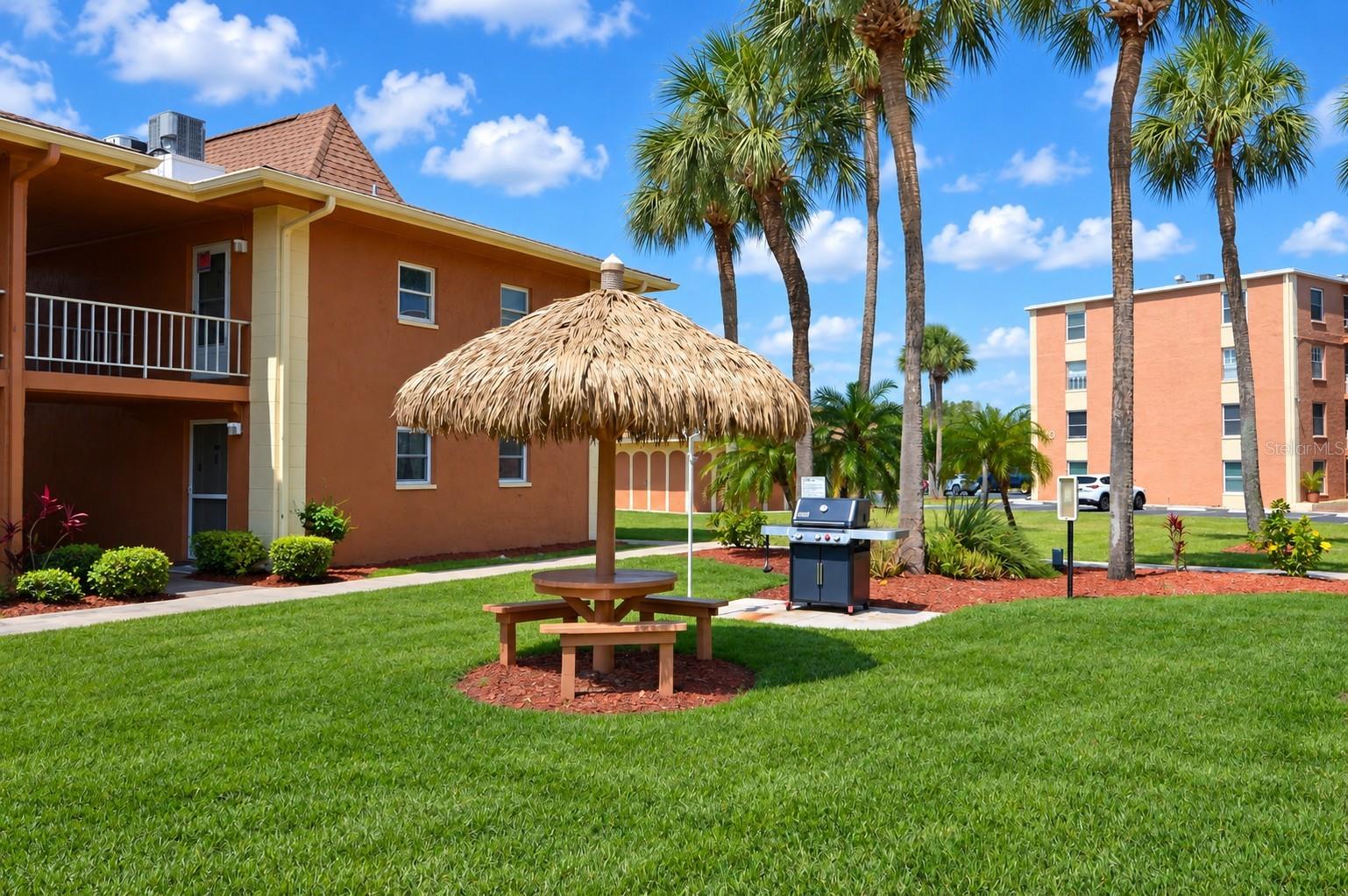 12760 INDIAN ROCKS RD #605 — photo 43