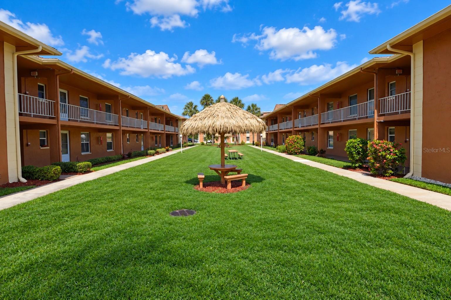 12760 INDIAN ROCKS RD #605 — photo 41