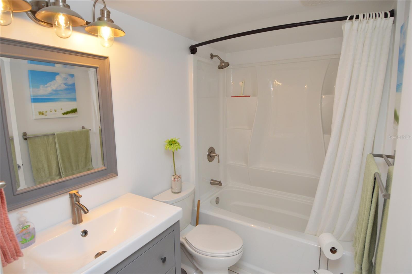 12760 INDIAN ROCKS RD #605 — photo 29