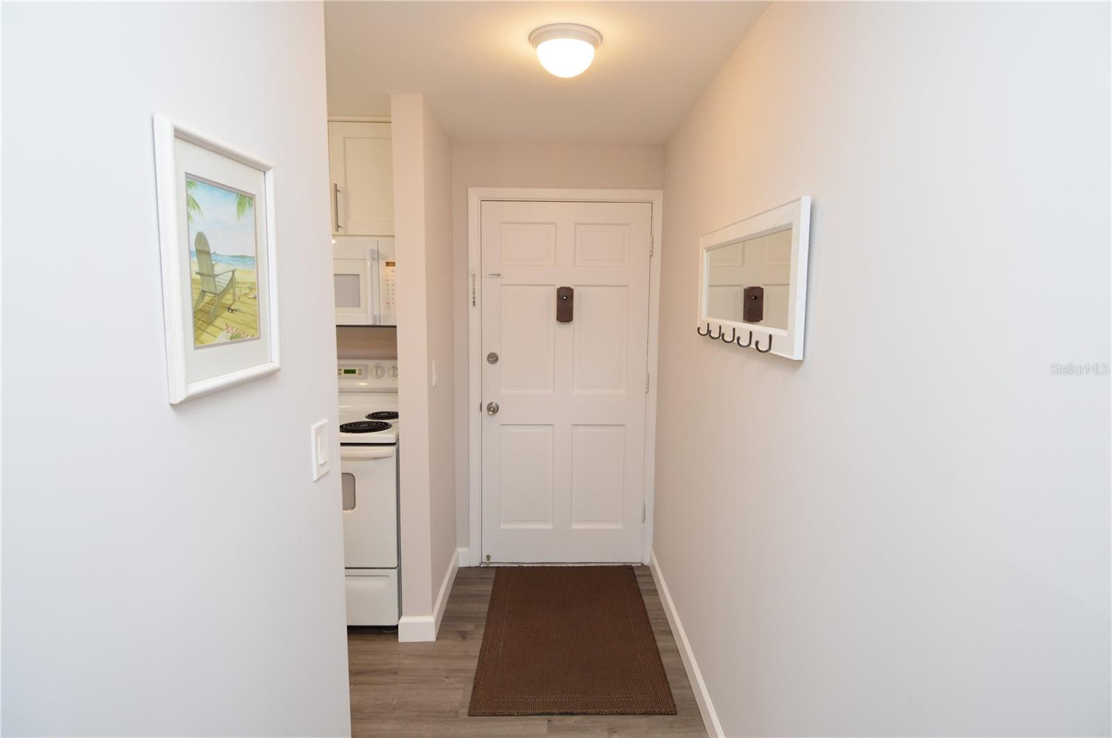 12760 INDIAN ROCKS RD #605 — photo 4