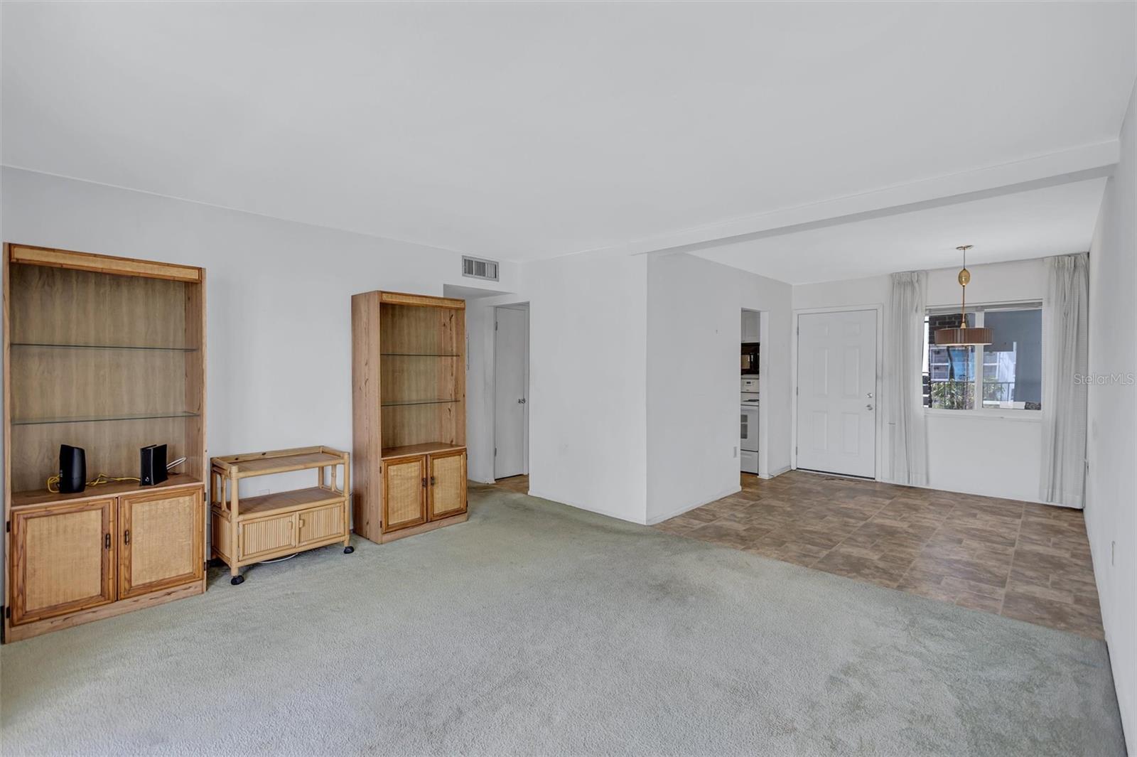 2217 SUNSET DR #E27 — photo 7
