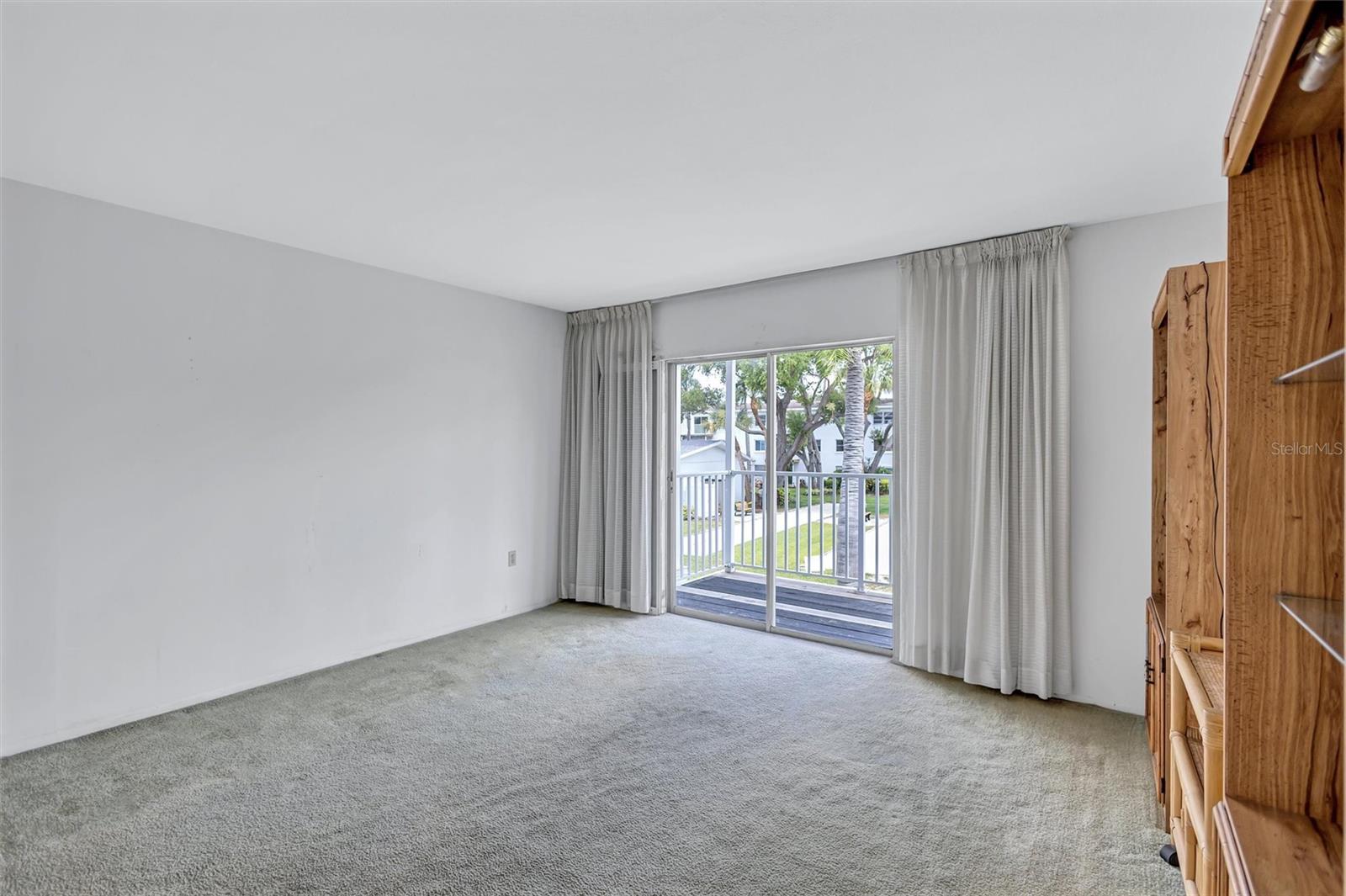 2217 SUNSET DR #E27 — photo 13