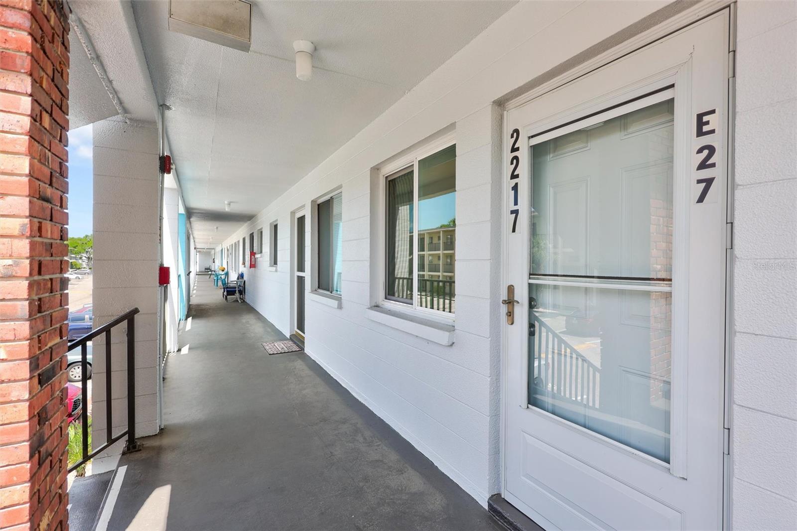 2217 SUNSET DR #E27 — photo 5