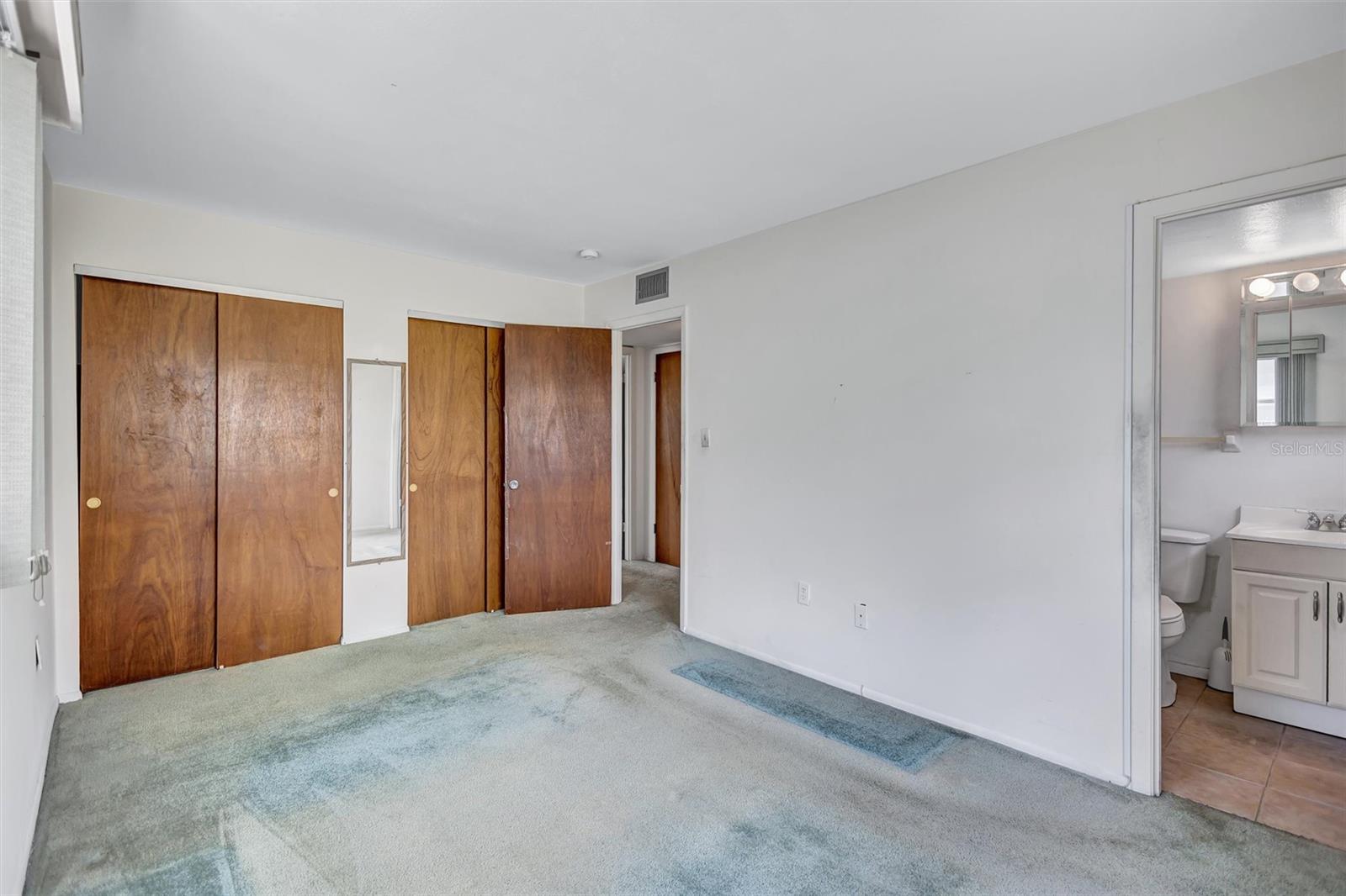 2217 SUNSET DR #E27 — photo 21