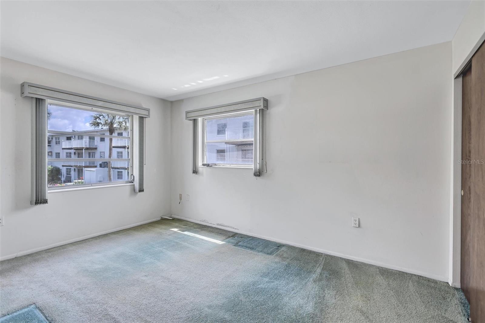 2217 SUNSET DR #E27 — photo 18