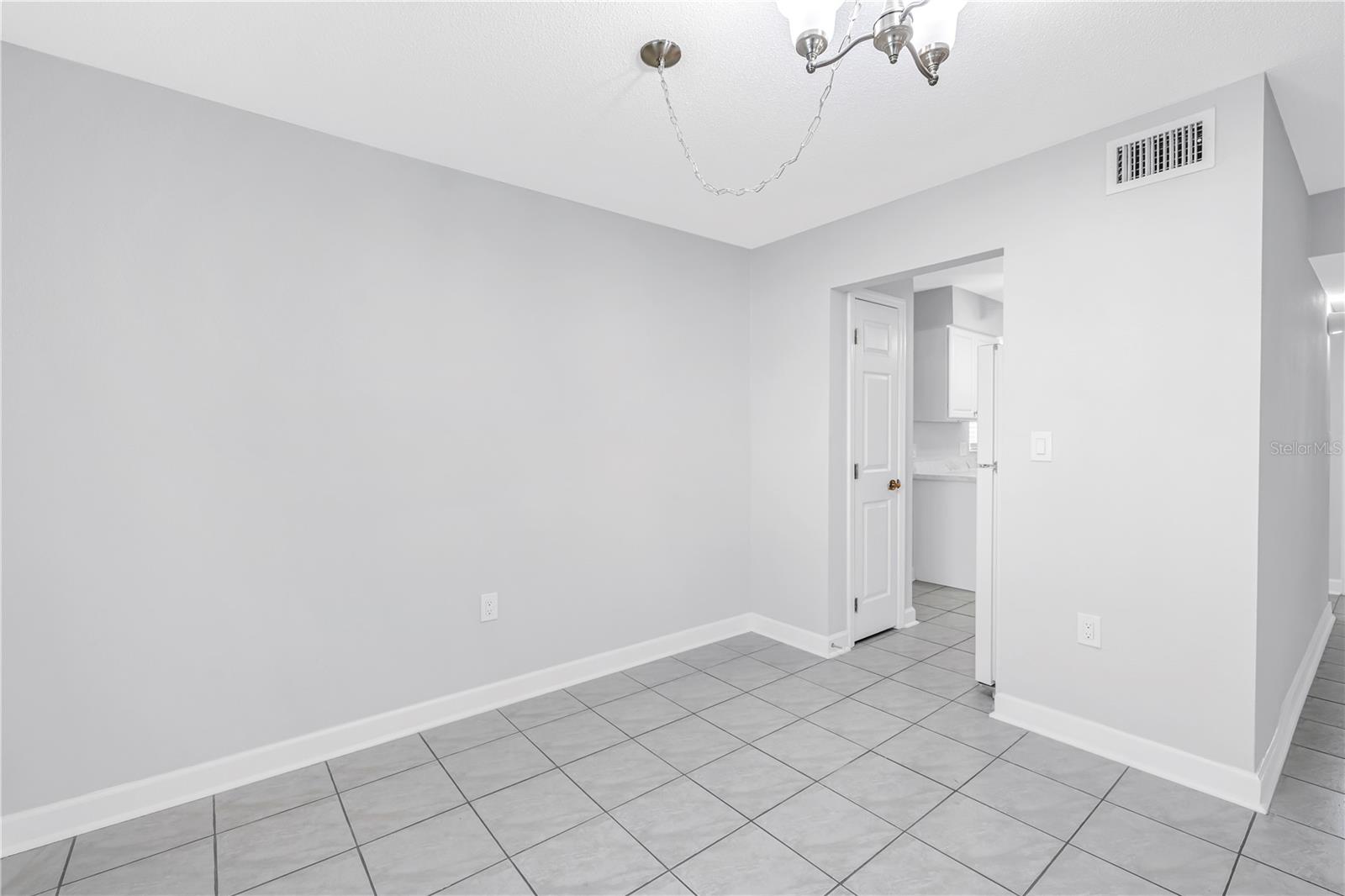 6960 SUNSET DR S #1A — photo 9