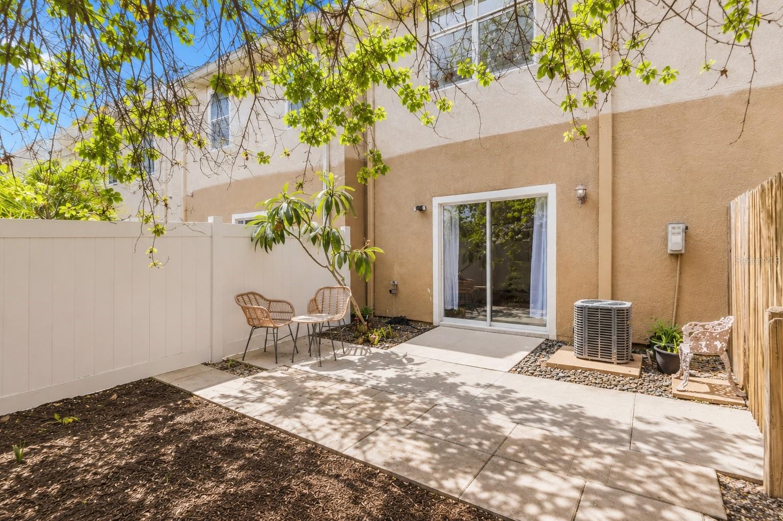 4234 TYLER CIR N ##102B — photo 19