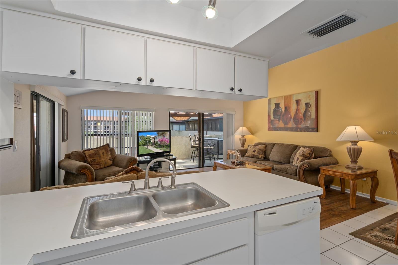 2571 CYPRUS DR #1-201 — photo 17