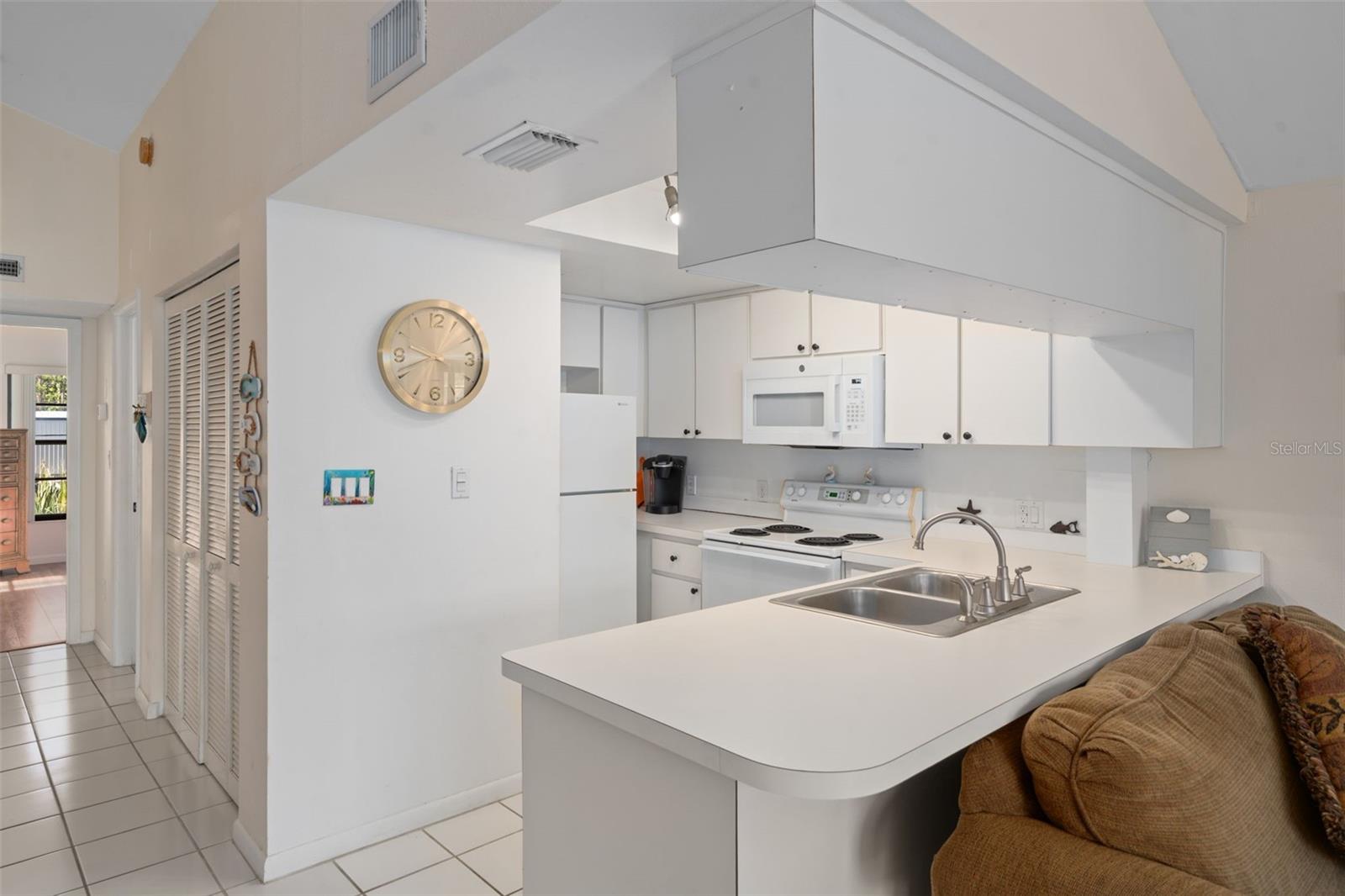 2571 CYPRUS DR #1-201 — photo 14