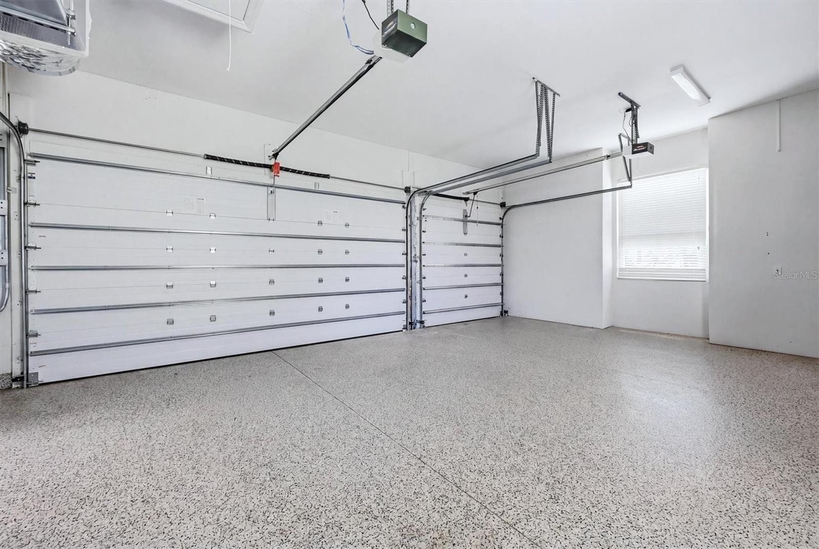 8160 COLLINGWOOD CT — photo 41