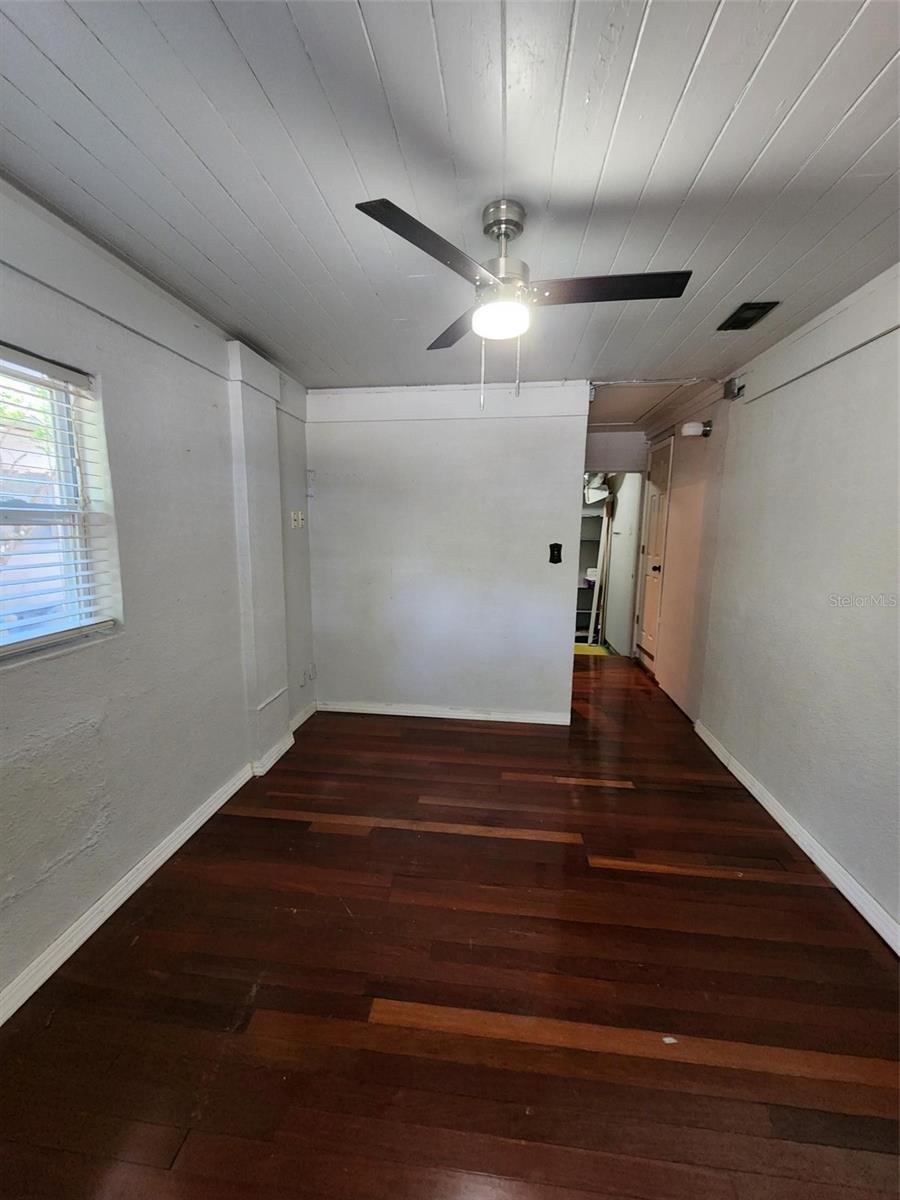1608 EDNA AVE — photo 17