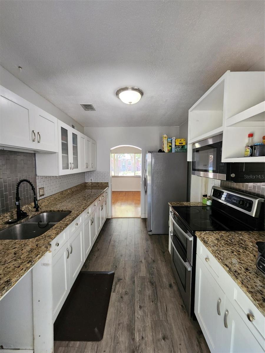 1608 EDNA AVE — photo 6