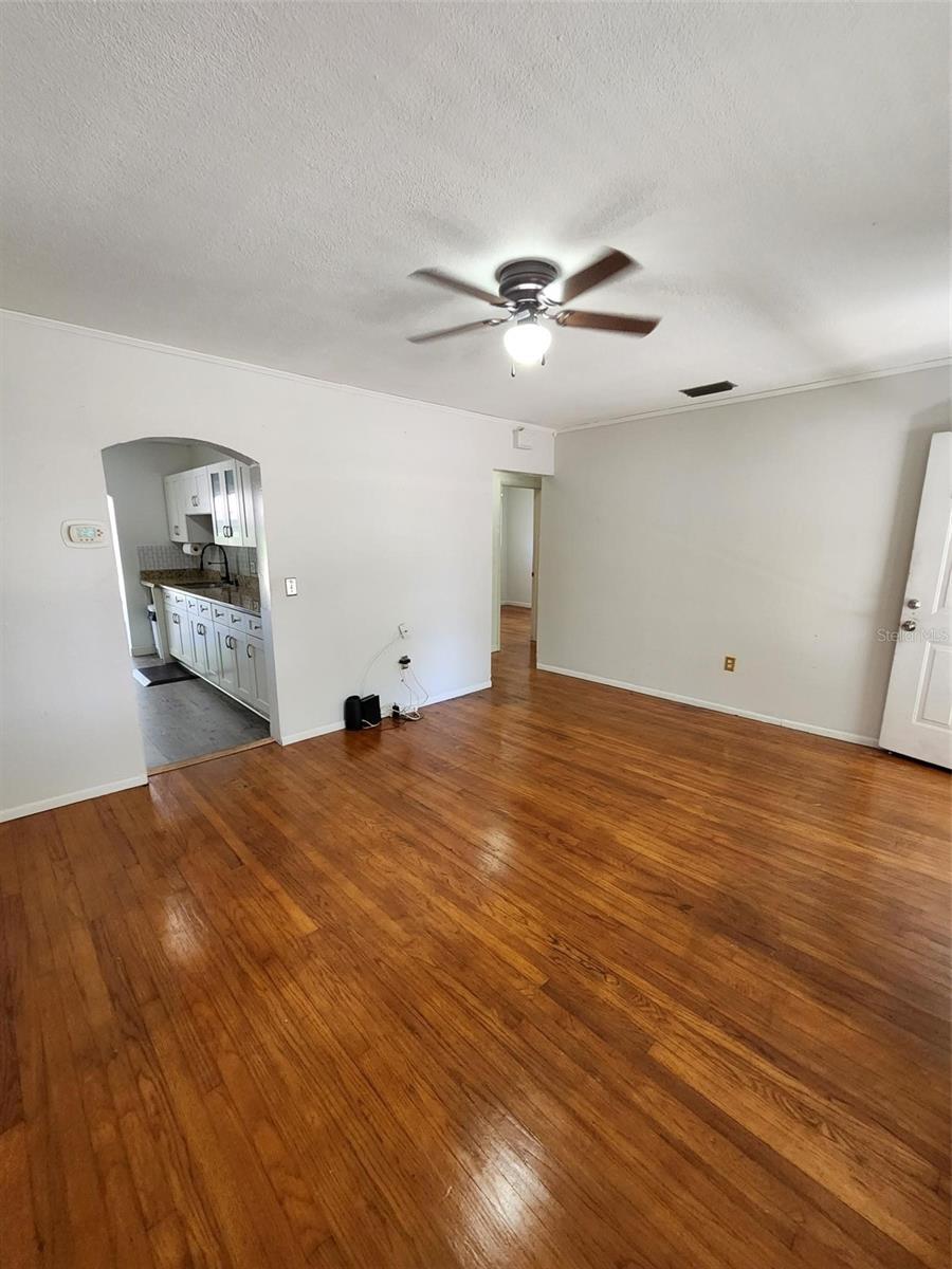 1608 EDNA AVE — photo 4