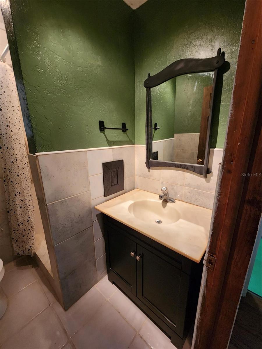 1608 EDNA AVE — photo 21