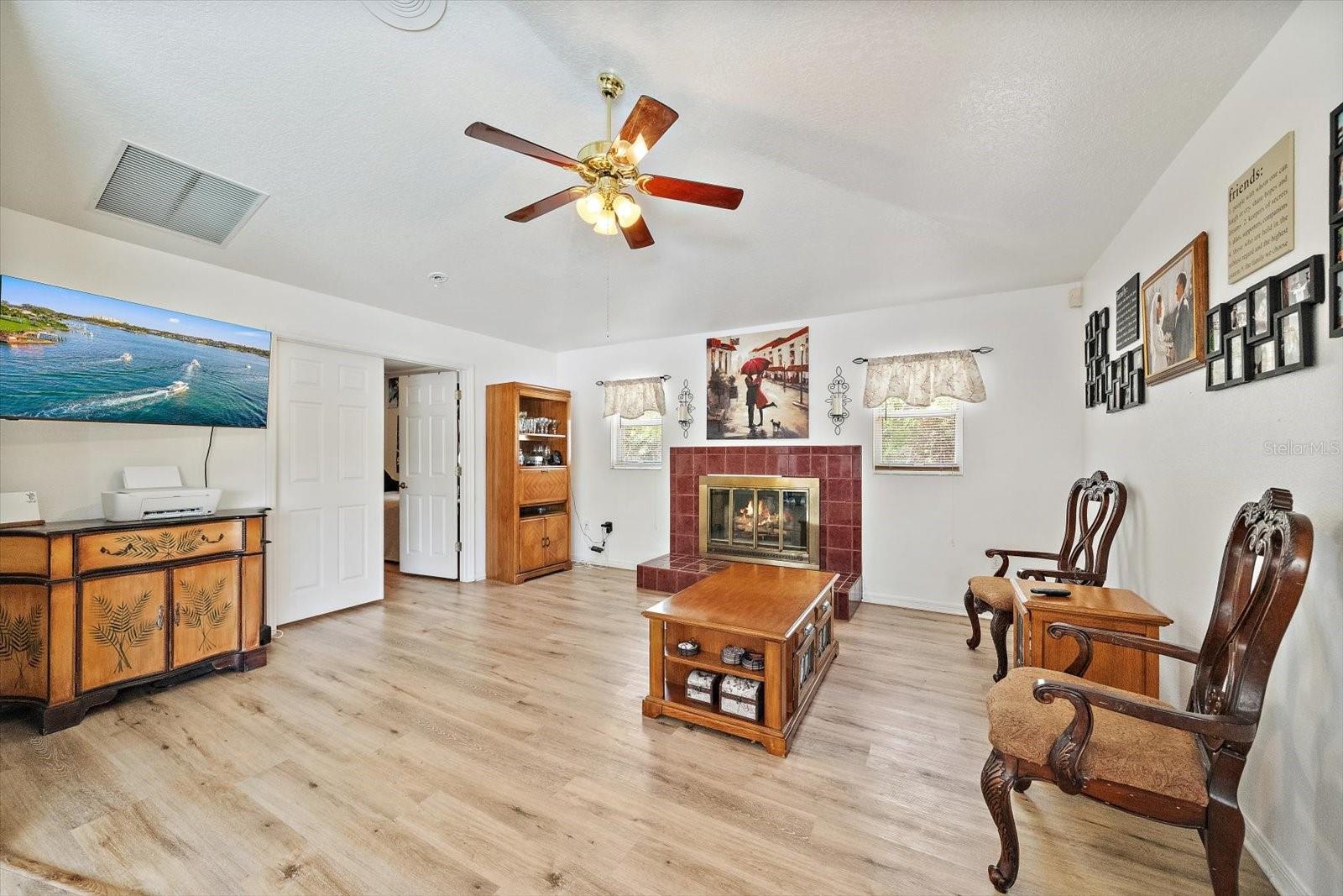 1687 WISE DR — photo 17