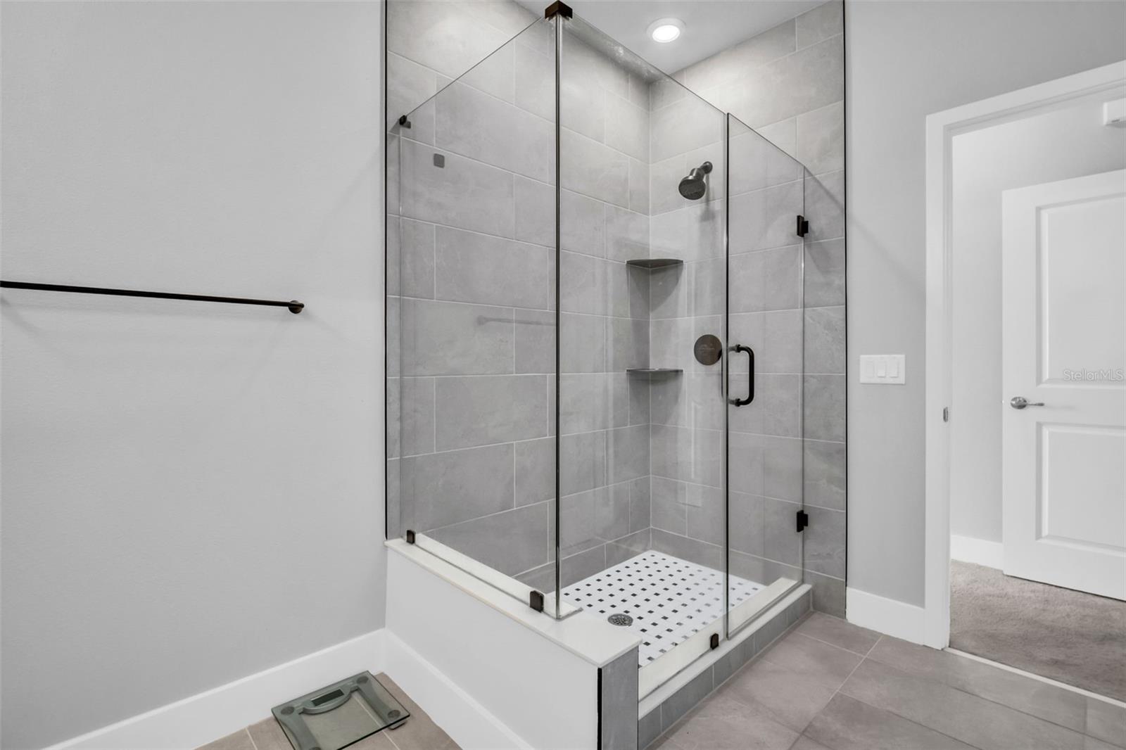 2851 1ST AVE S — photo 26