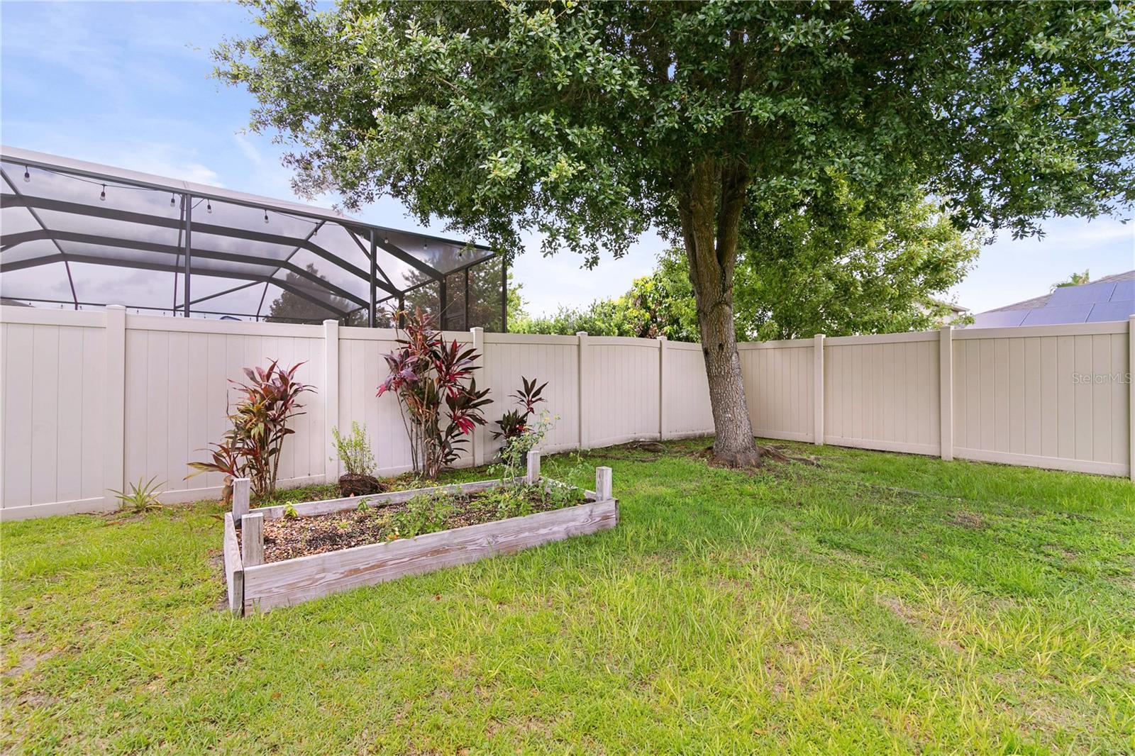 11412 LAKE LUCAYA DR — photo 58