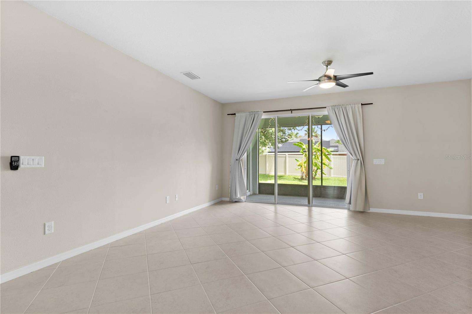 11412 LAKE LUCAYA DR — photo 31