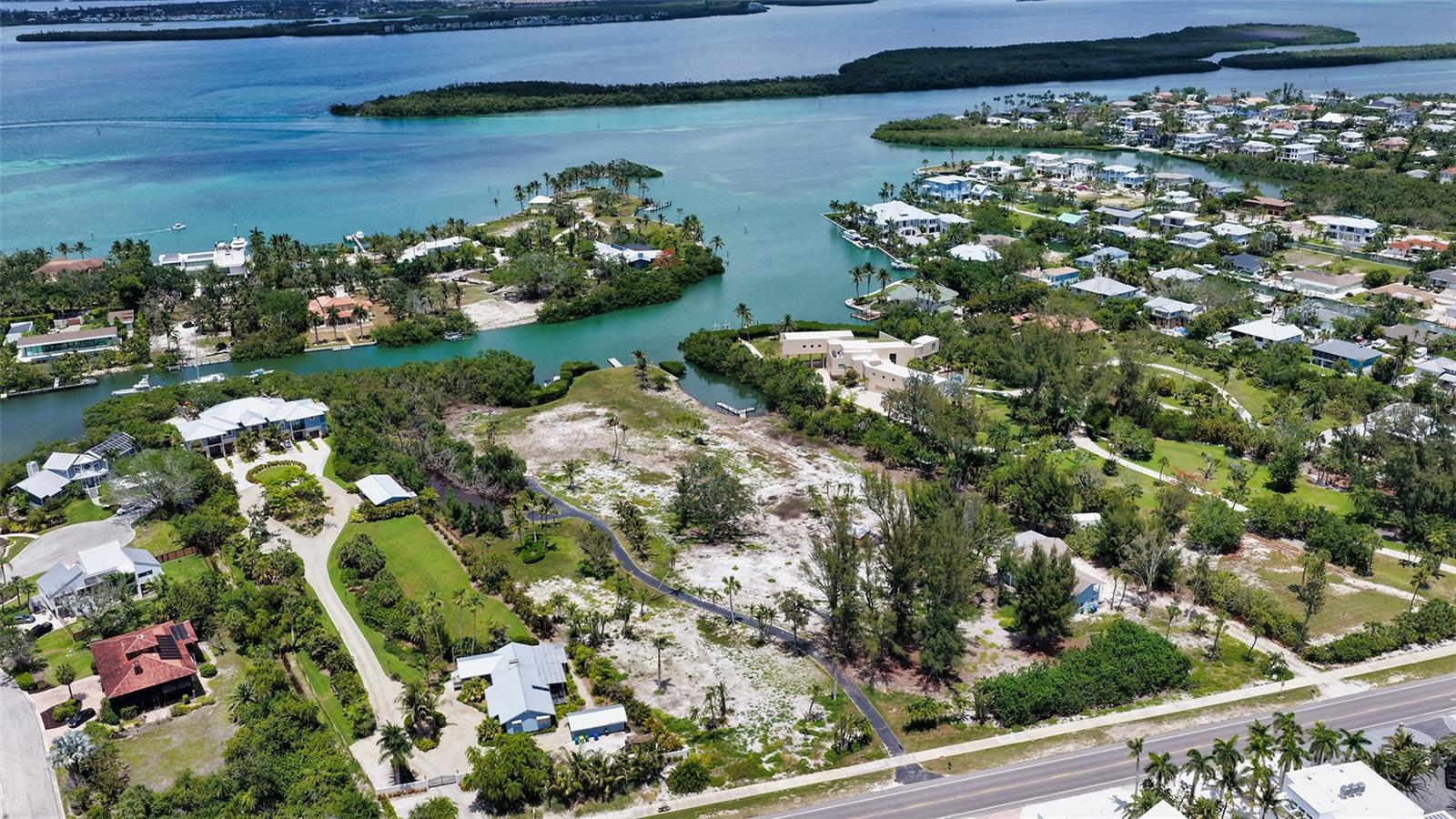 6660 & 6664 & 6670 GULF OF MEXICO DR — photo 4