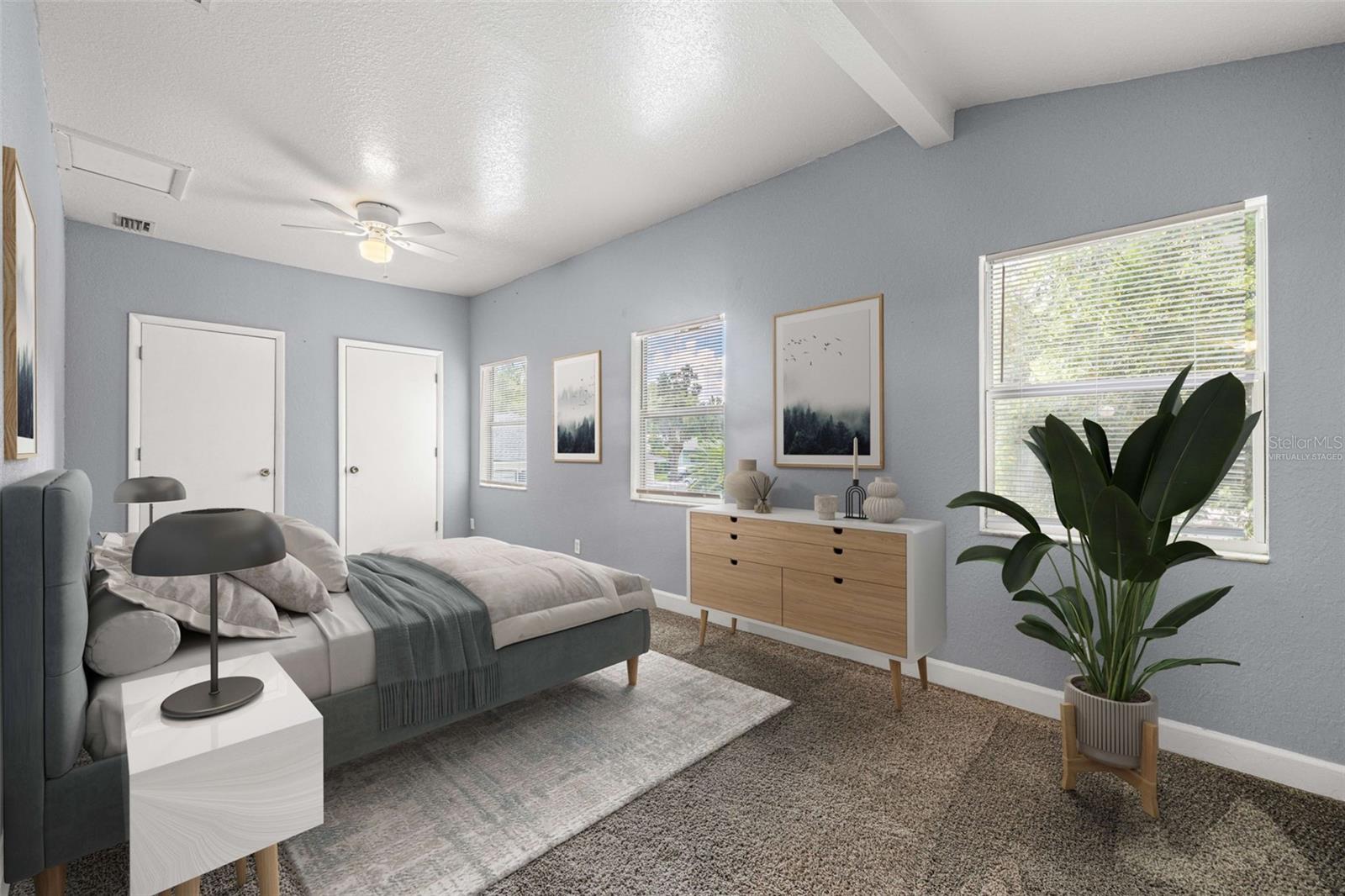 305 E HANNA AVE — photo 35