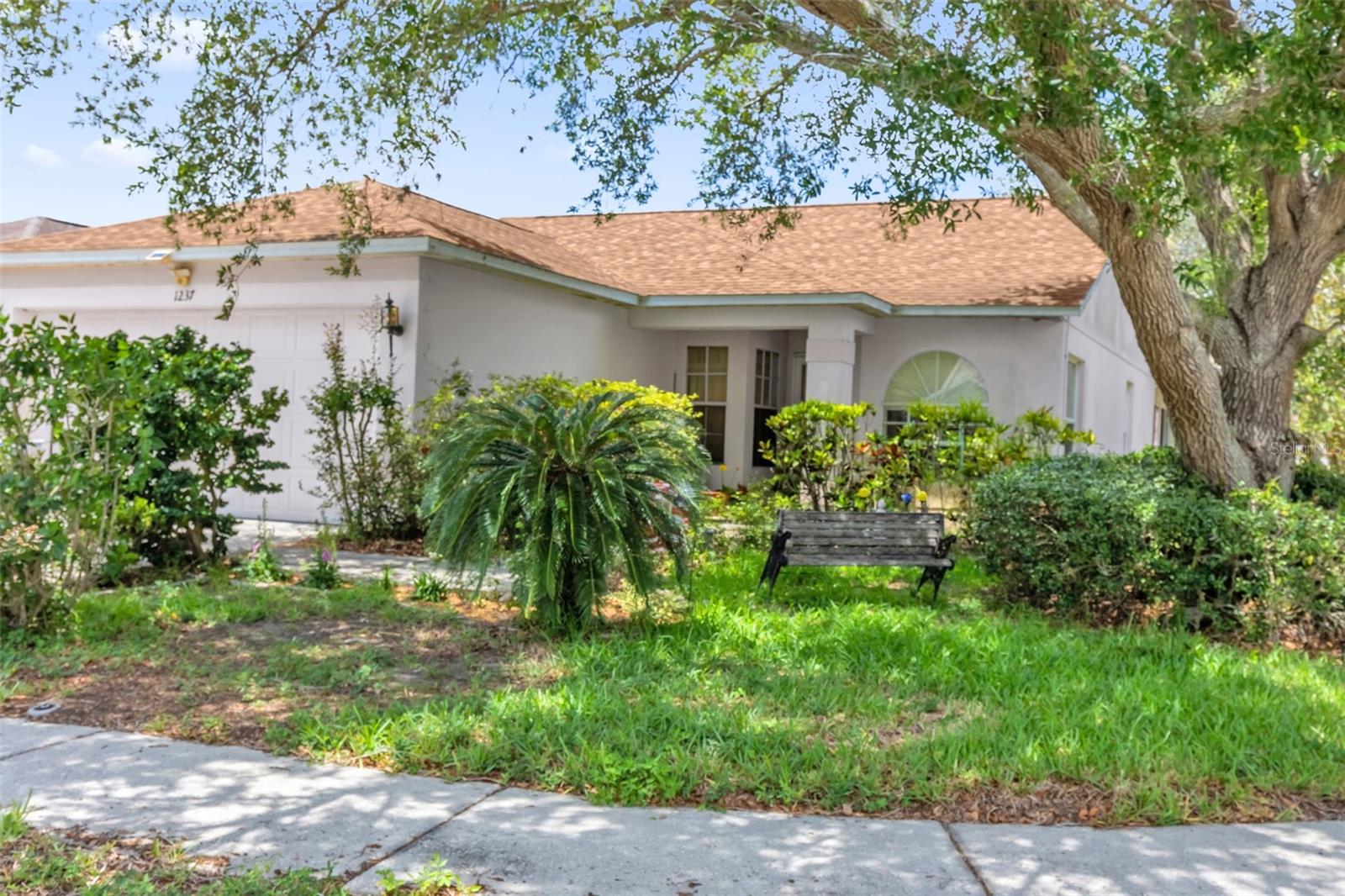 1237 FRANFORD DR — photo 26
