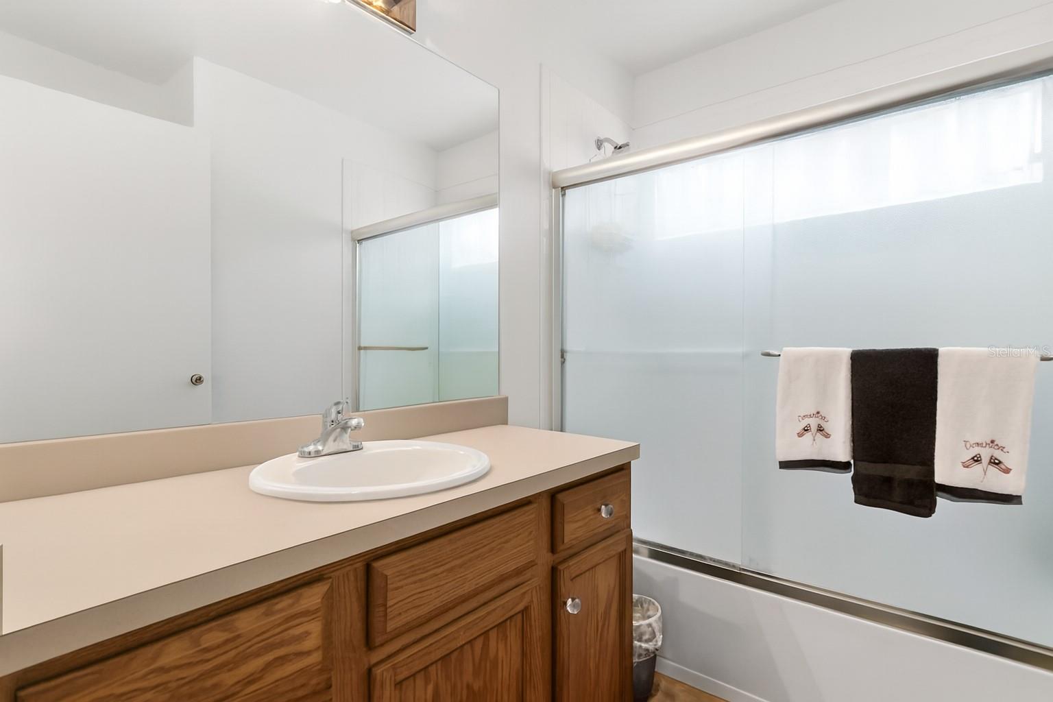 1237 FRANFORD DR — photo 11