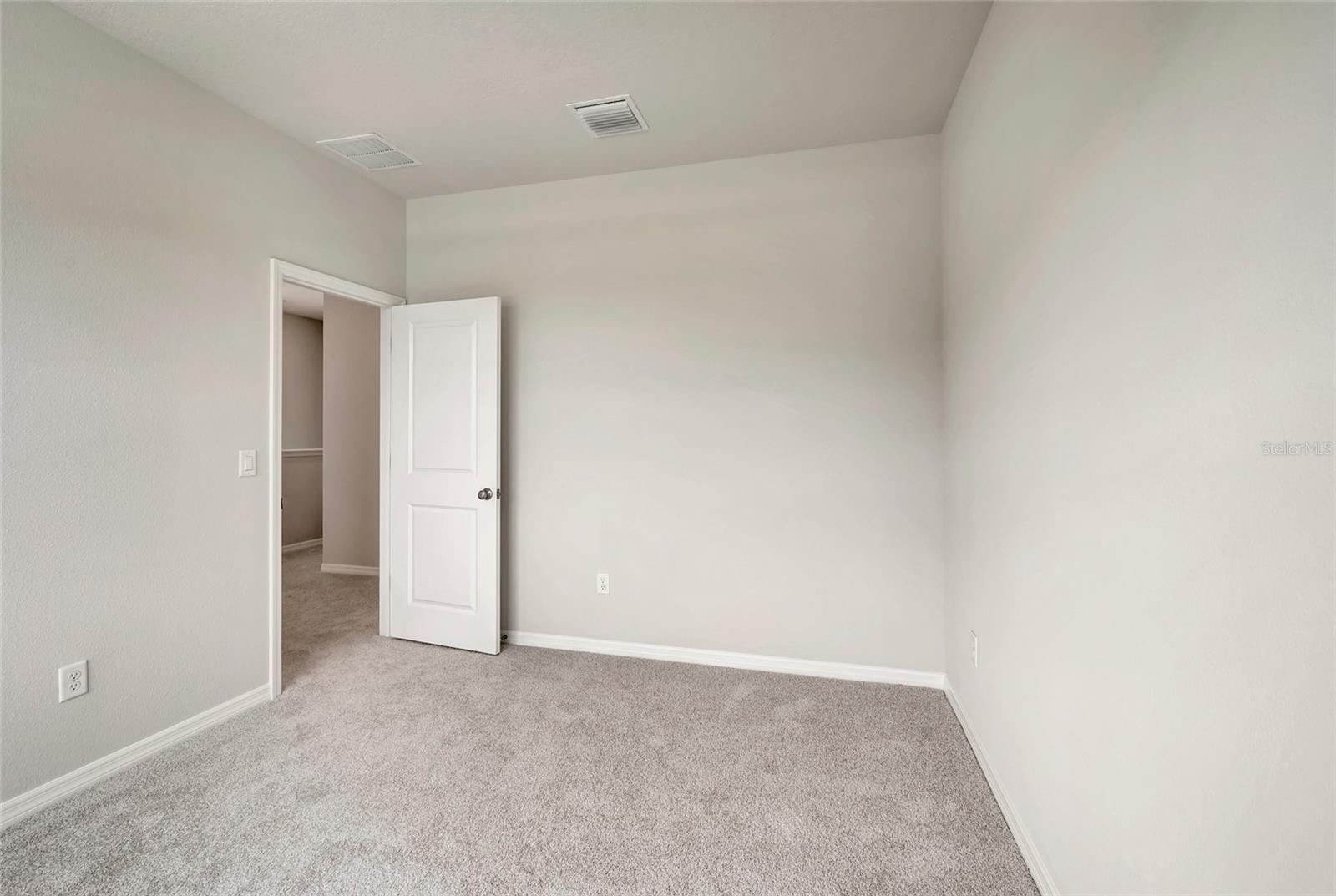 2831 CRIMSON CAP ST — photo 18