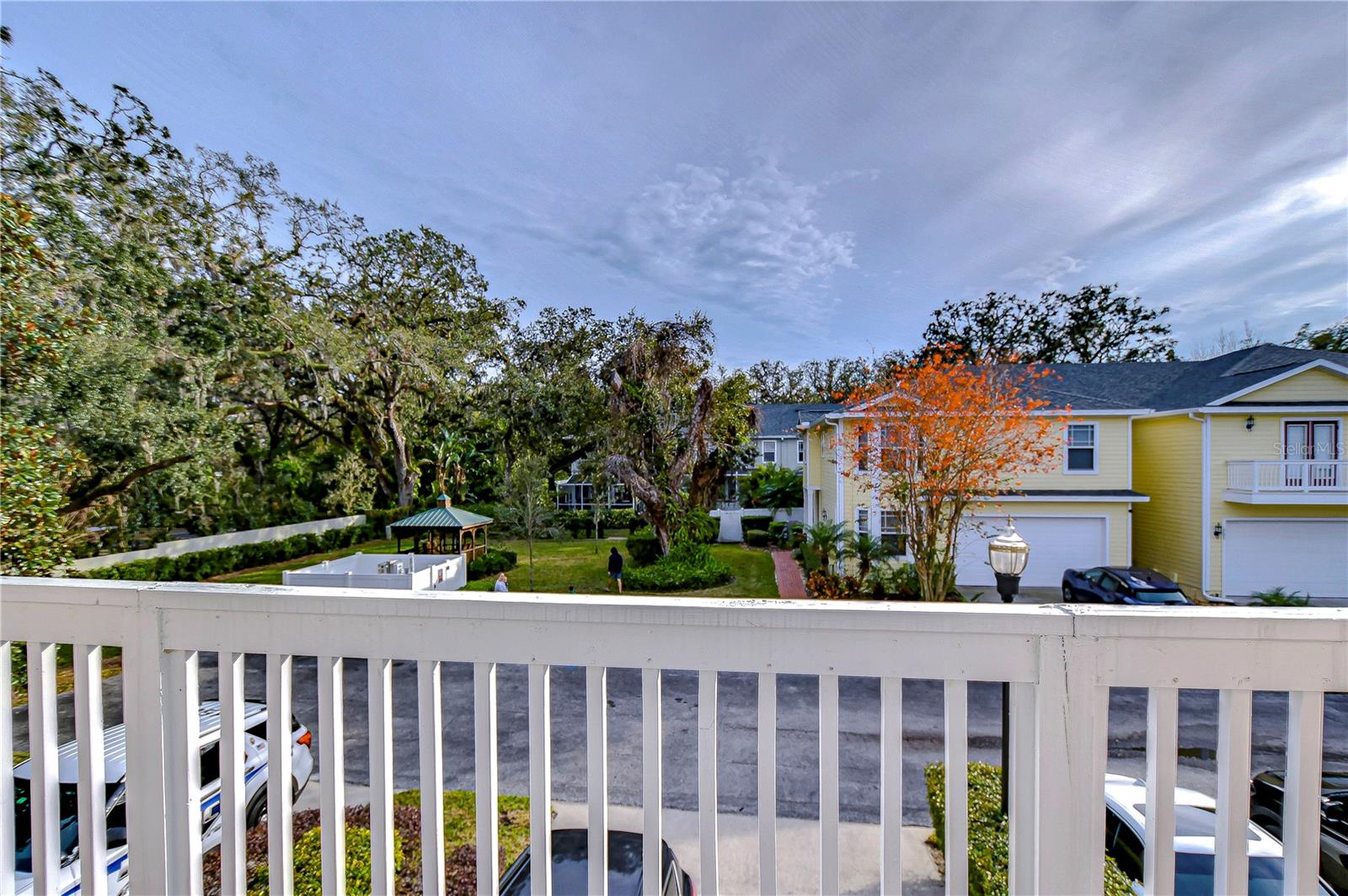 208 ELM VIEW CT — photo 19
