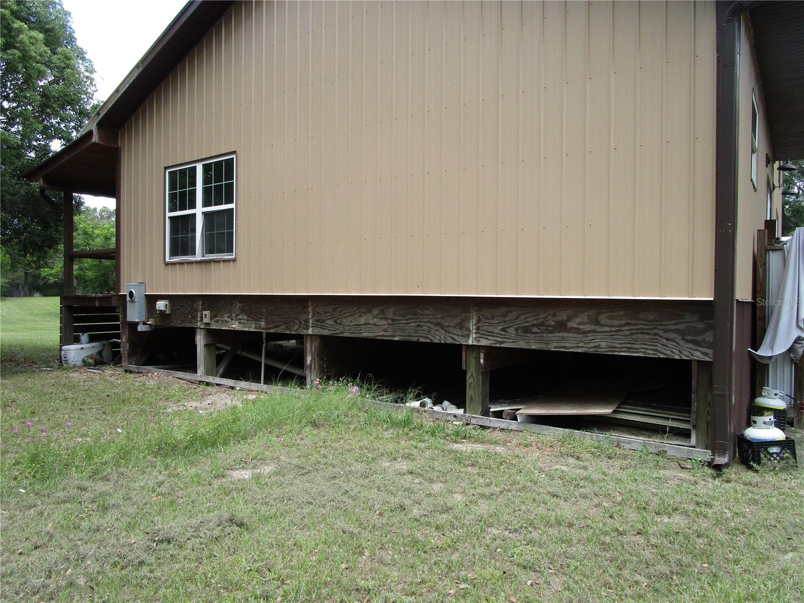 21108 DURDEN RD — photo 29