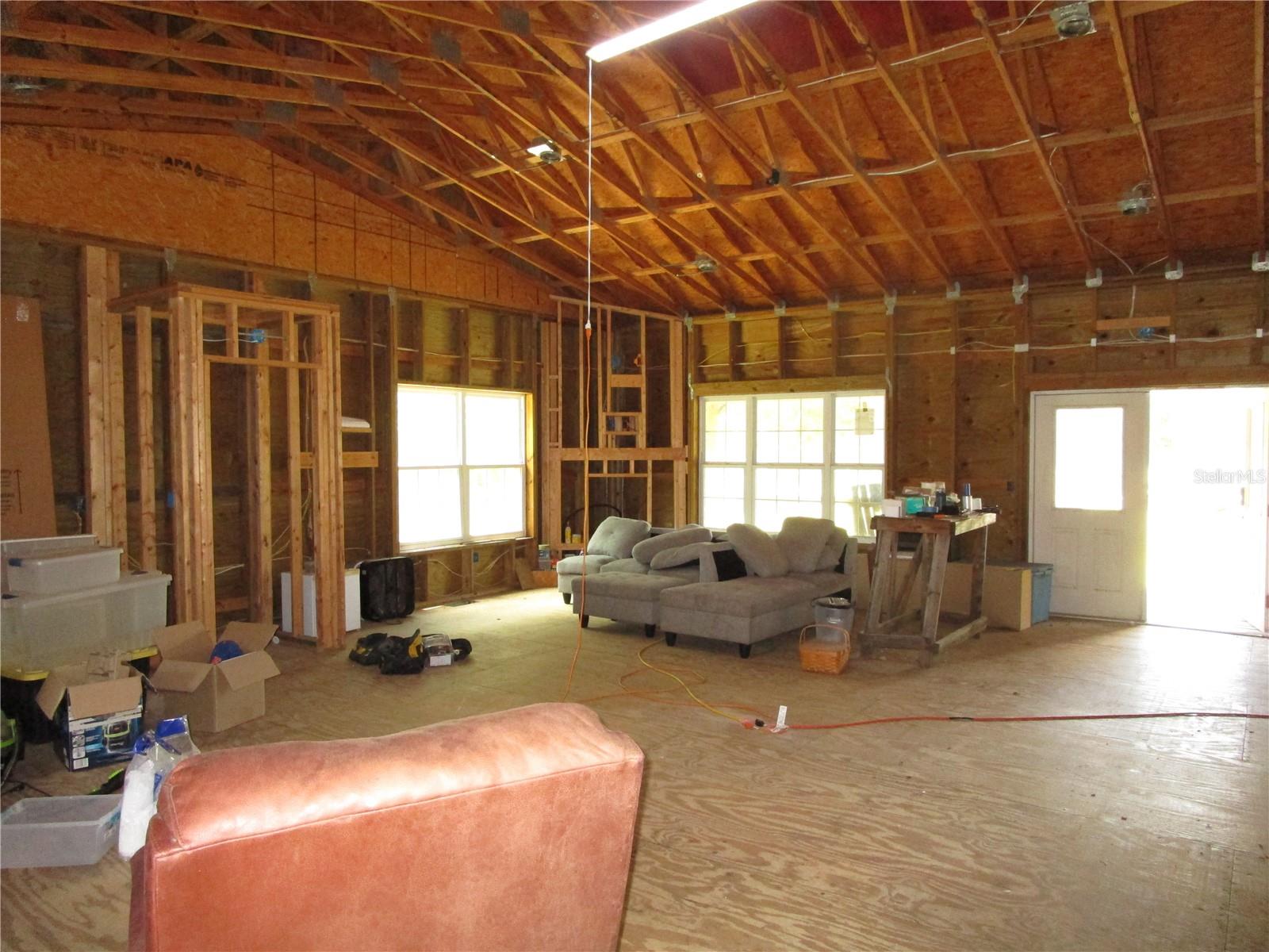 21108 DURDEN RD — photo 2