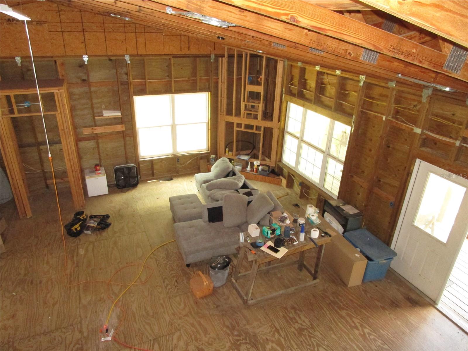 21108 DURDEN RD — photo 3