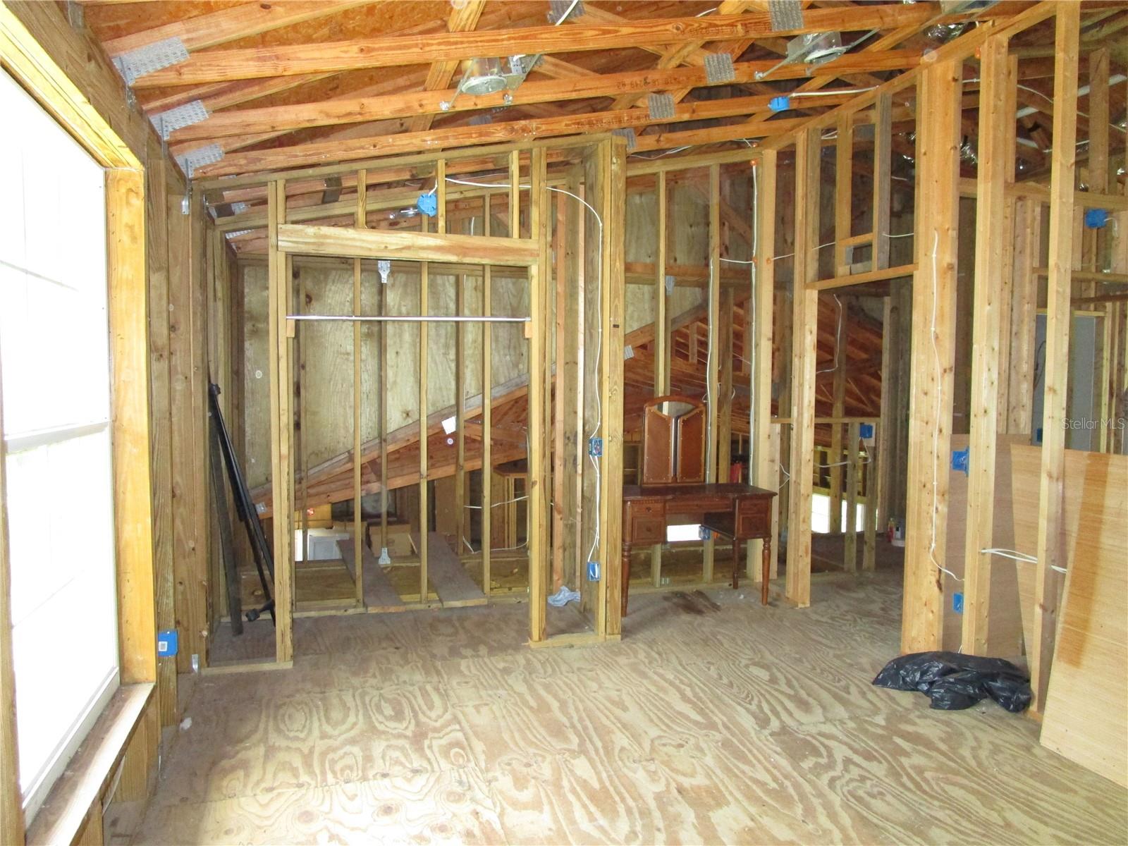 21108 DURDEN RD — photo 11