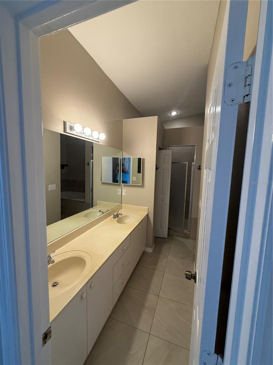 1117 PINELLAS BAYWAY S #303 — photo 14