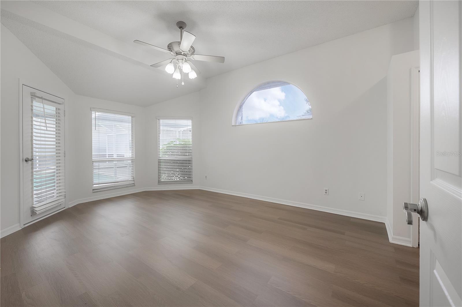 15121 HEATHRIDGE DR — photo 11