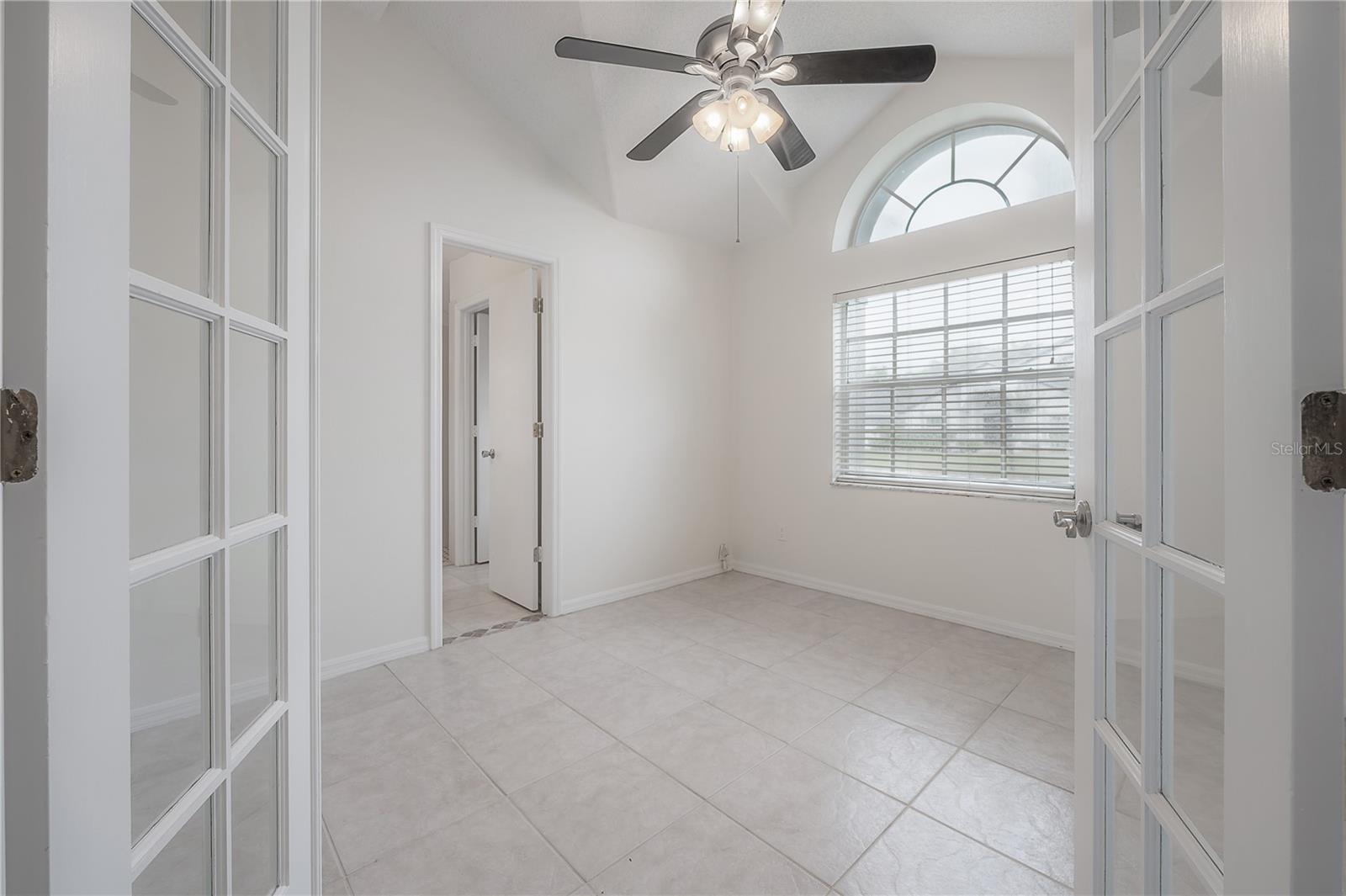 15121 HEATHRIDGE DR — photo 9